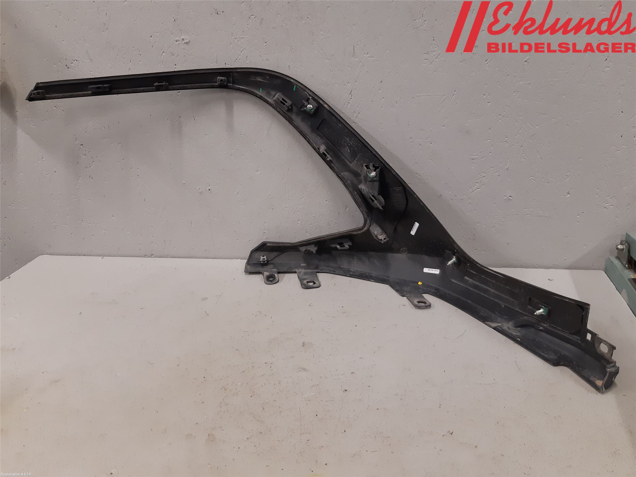 Toyota COROLLA 19- Stötfångarlist Fram