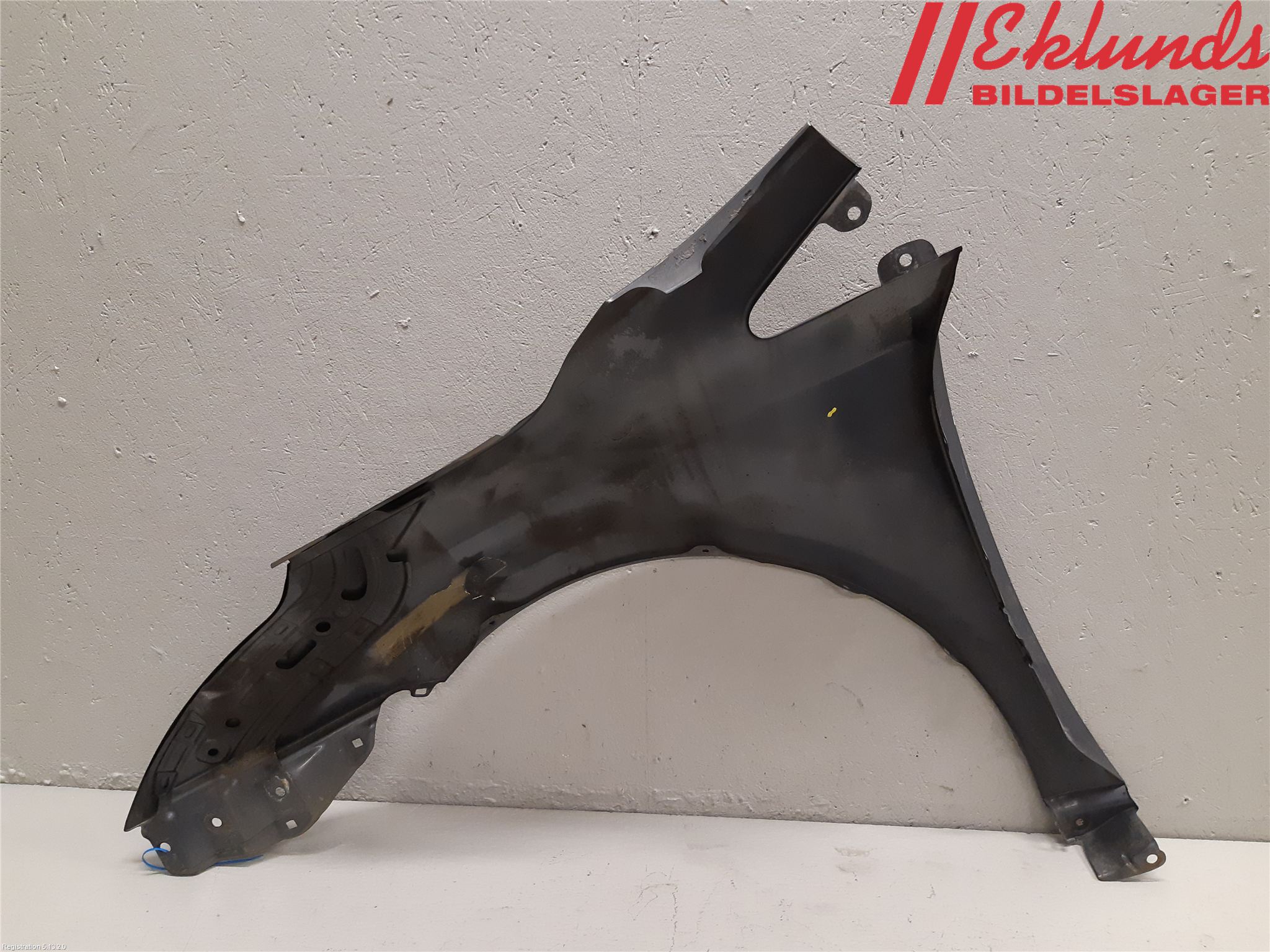 Toyota AVENSIS 09-15 Skärm Fram Höger