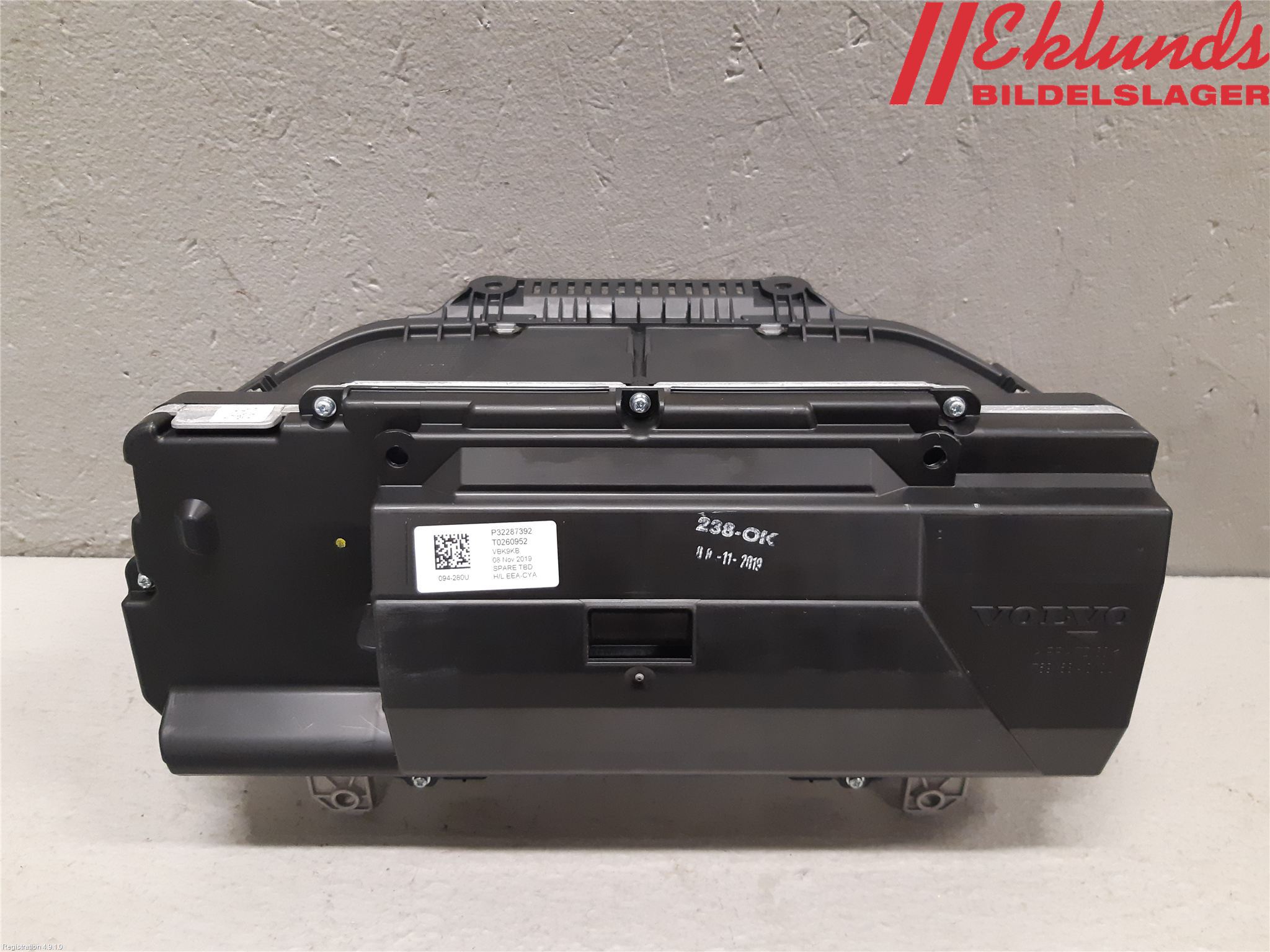 Volvo XC40/RECHARGE 18- Instrument Komb