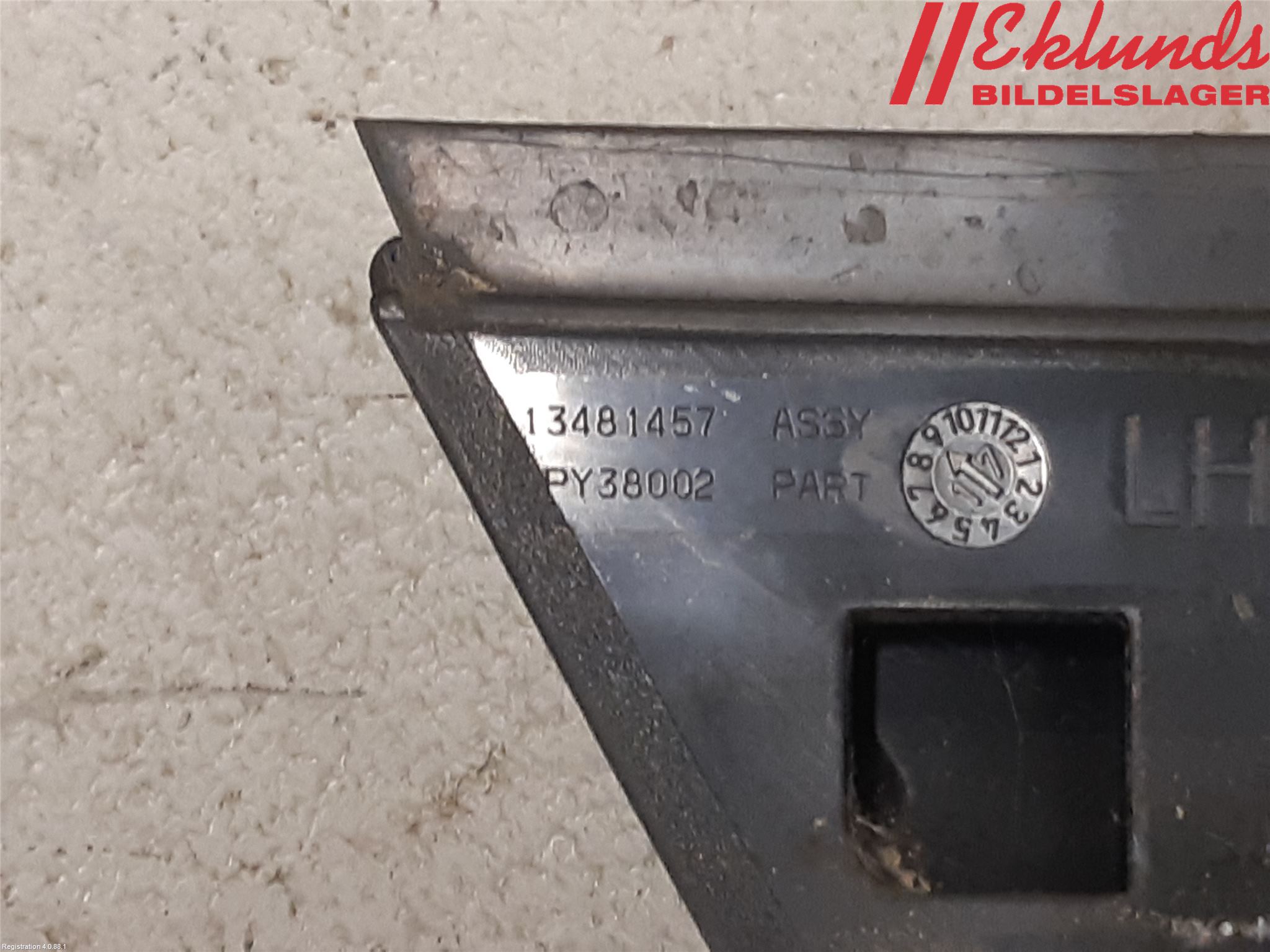 Opel CROSSLAND X 18- List Bak-Baklucka