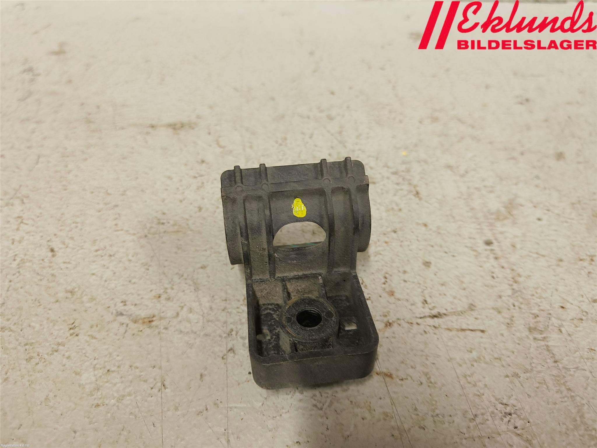 Opel MOKKA 13-20 Kylarfäste-Ram-Balk