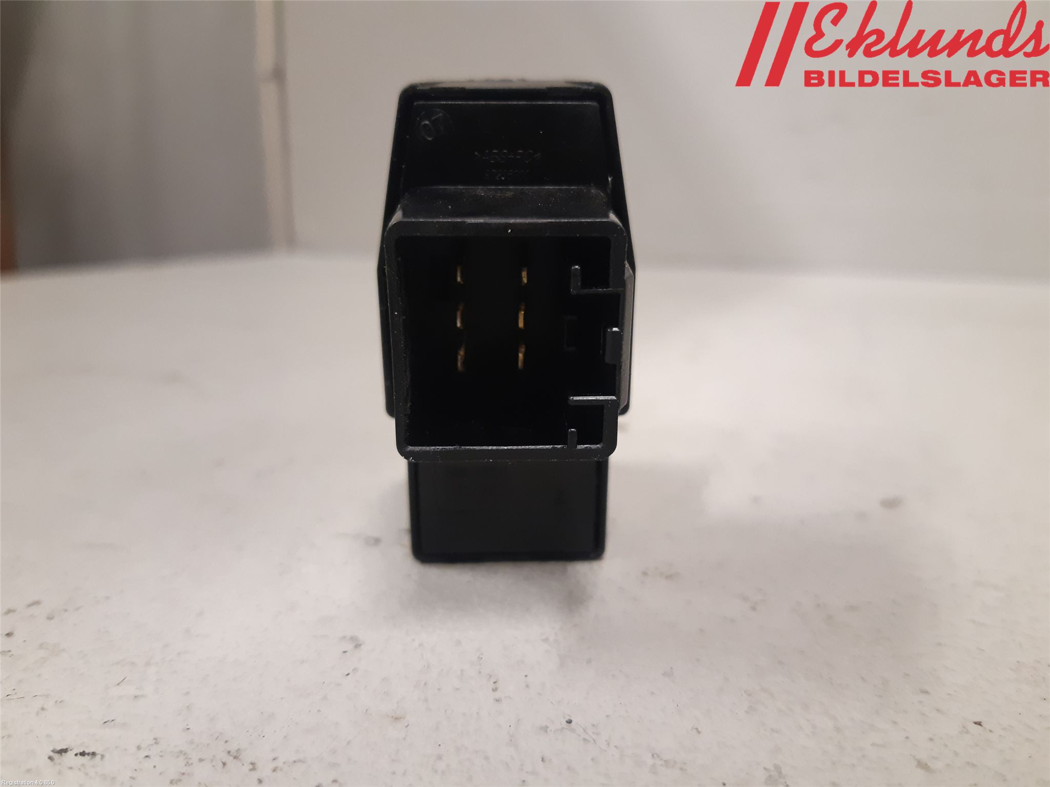 Volvo V70 05-08 Strömställare Elhiss