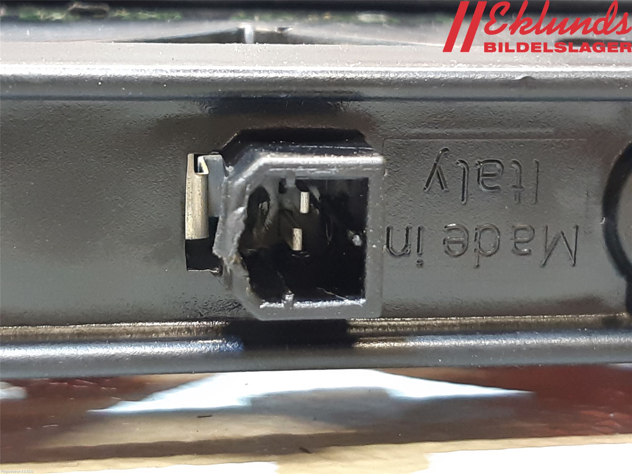 Mitsubishi COLT   04-08 Bromsljus Bakruta