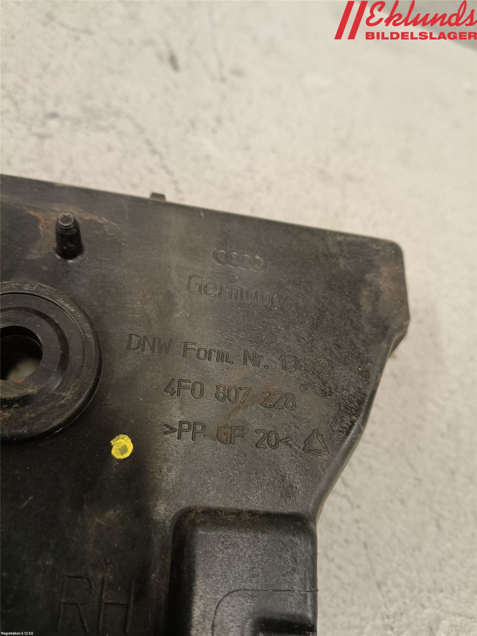 Audi A6/S6     05-11 Stötfångarfäste Fram Hö