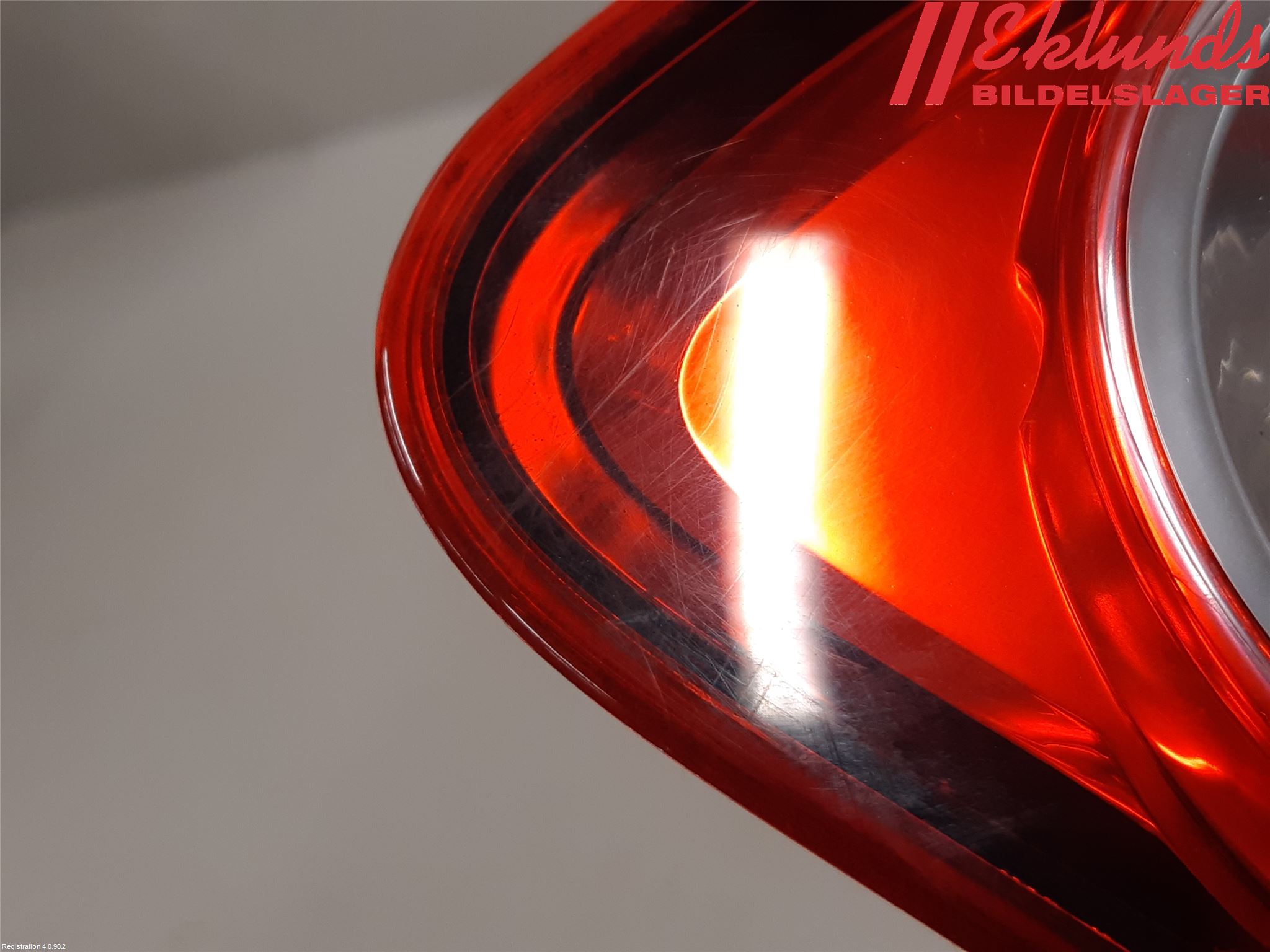 Nissan QASHQAI   07-10 Bakljus Lucka Hö