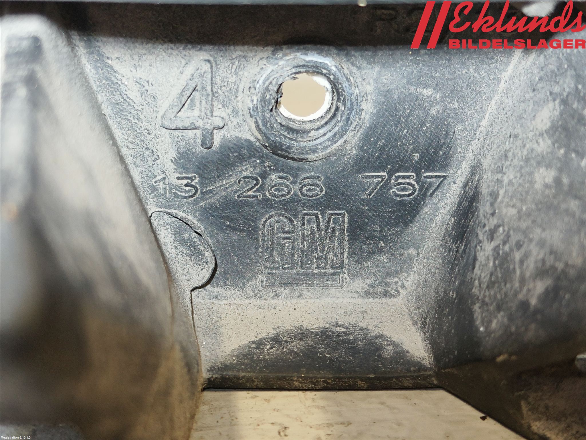 Opel ASTRA J 10-15 Stötfångardel Bak Mitt