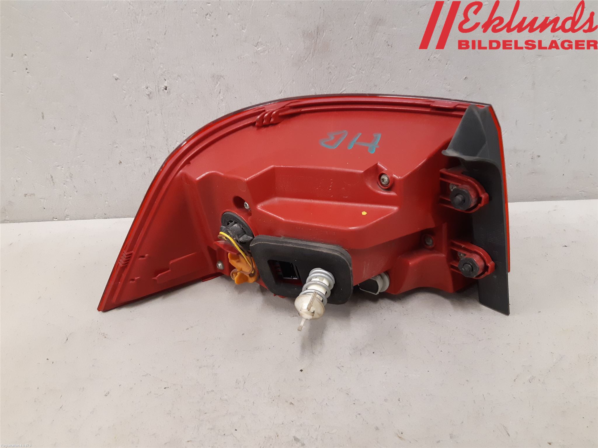 Volkswagen VW PASSAT 11-14 Bakljus Höger