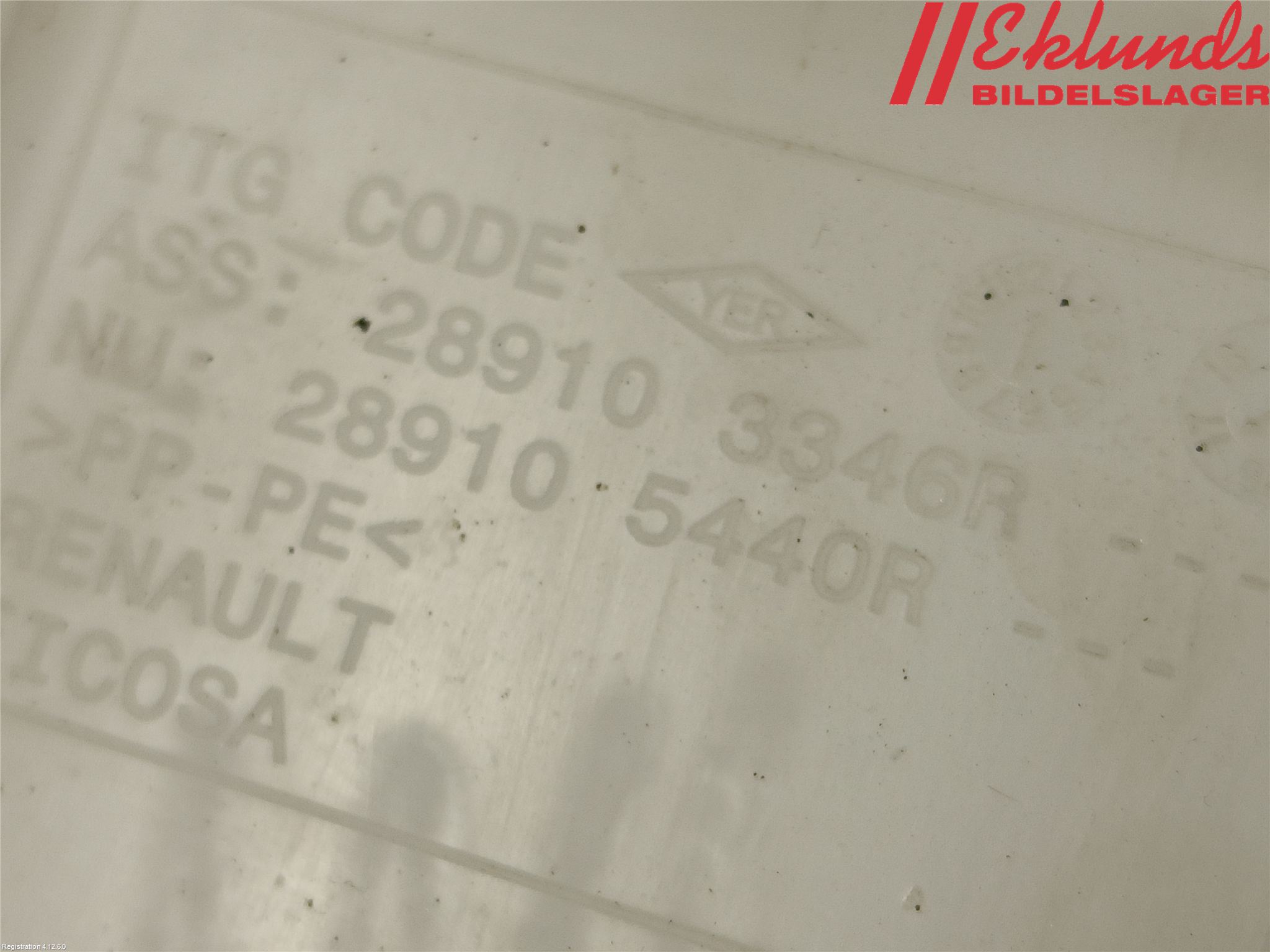 Renault CLIO IV 16-19 Spolartank Vindruta