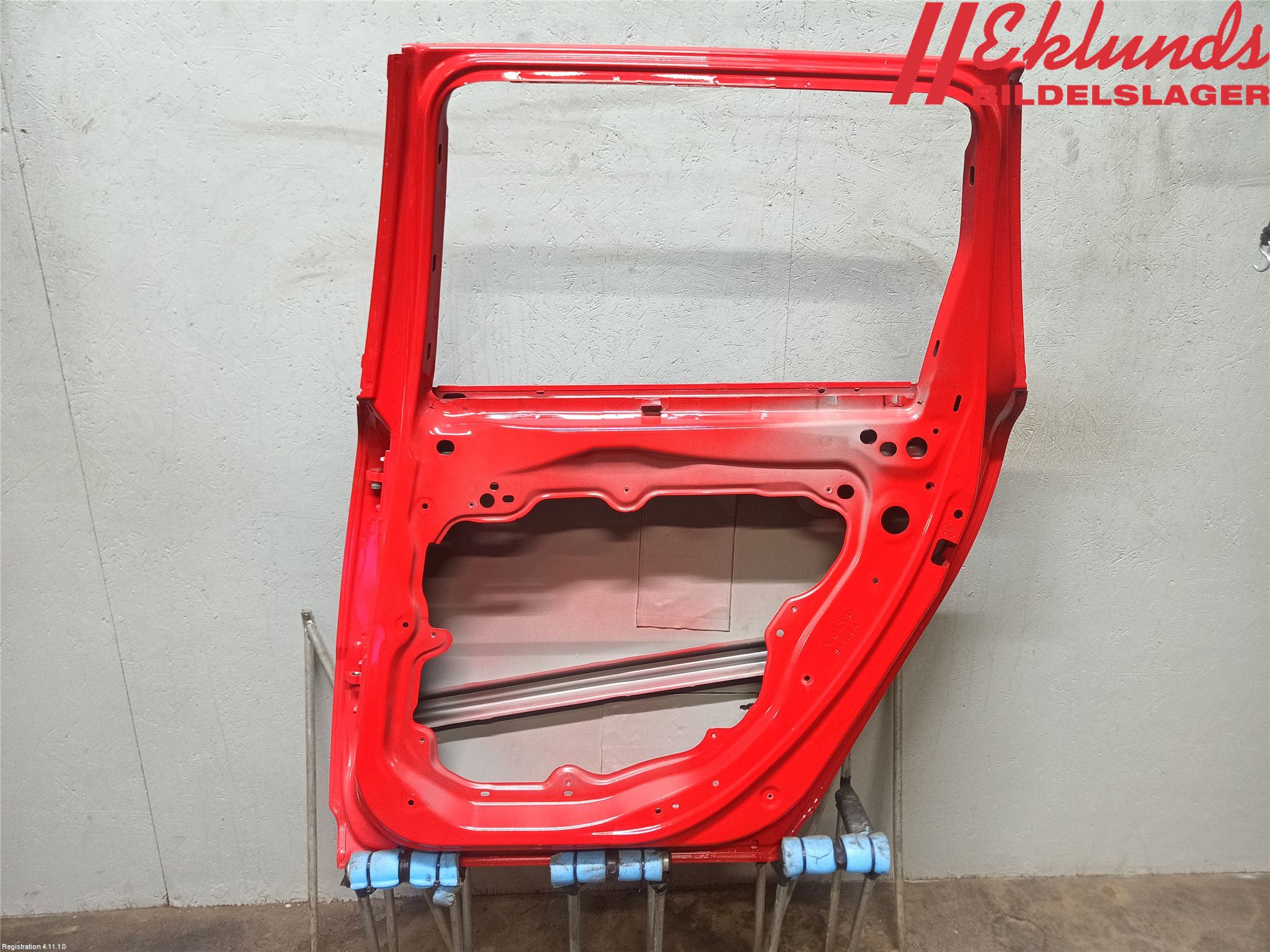 Volvo V70 08-13 Dörr Bak Höger