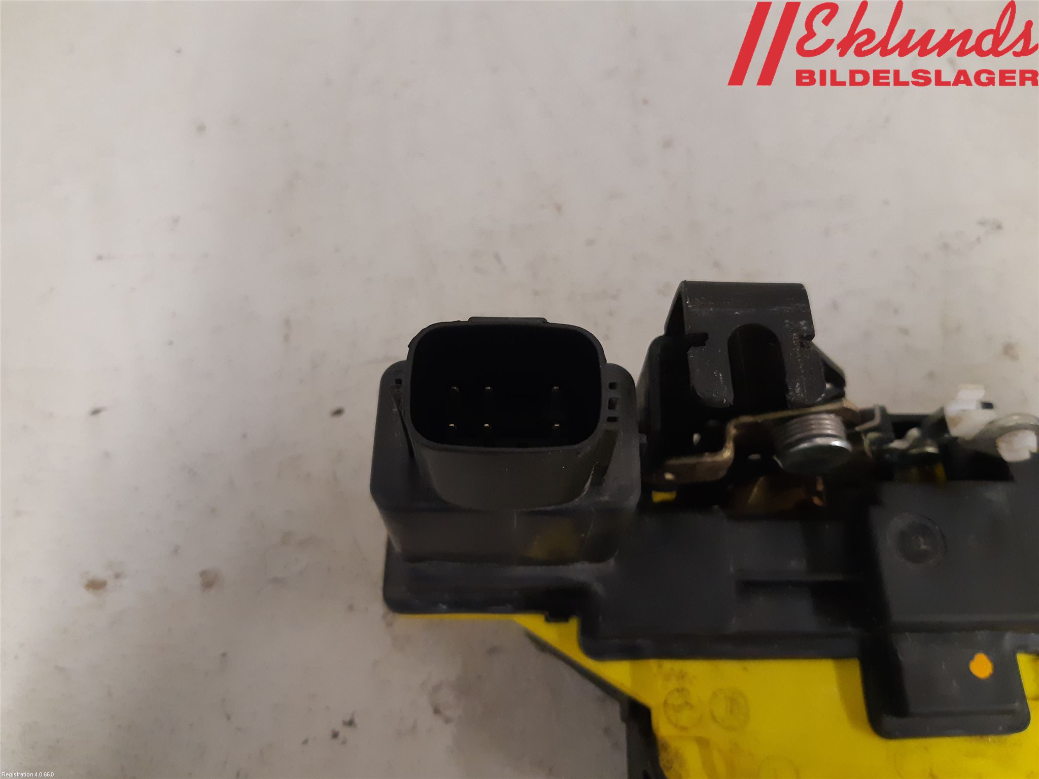 Volvo S80 04-06 Låskista-Dörrlås