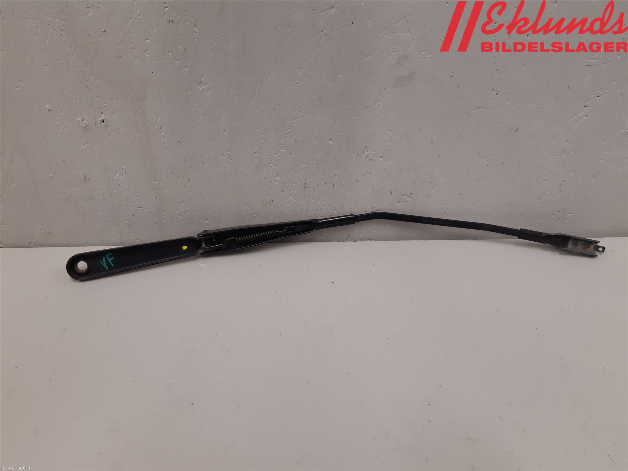 Iveco DAILY 14->> Torkararm Armar Vindruta