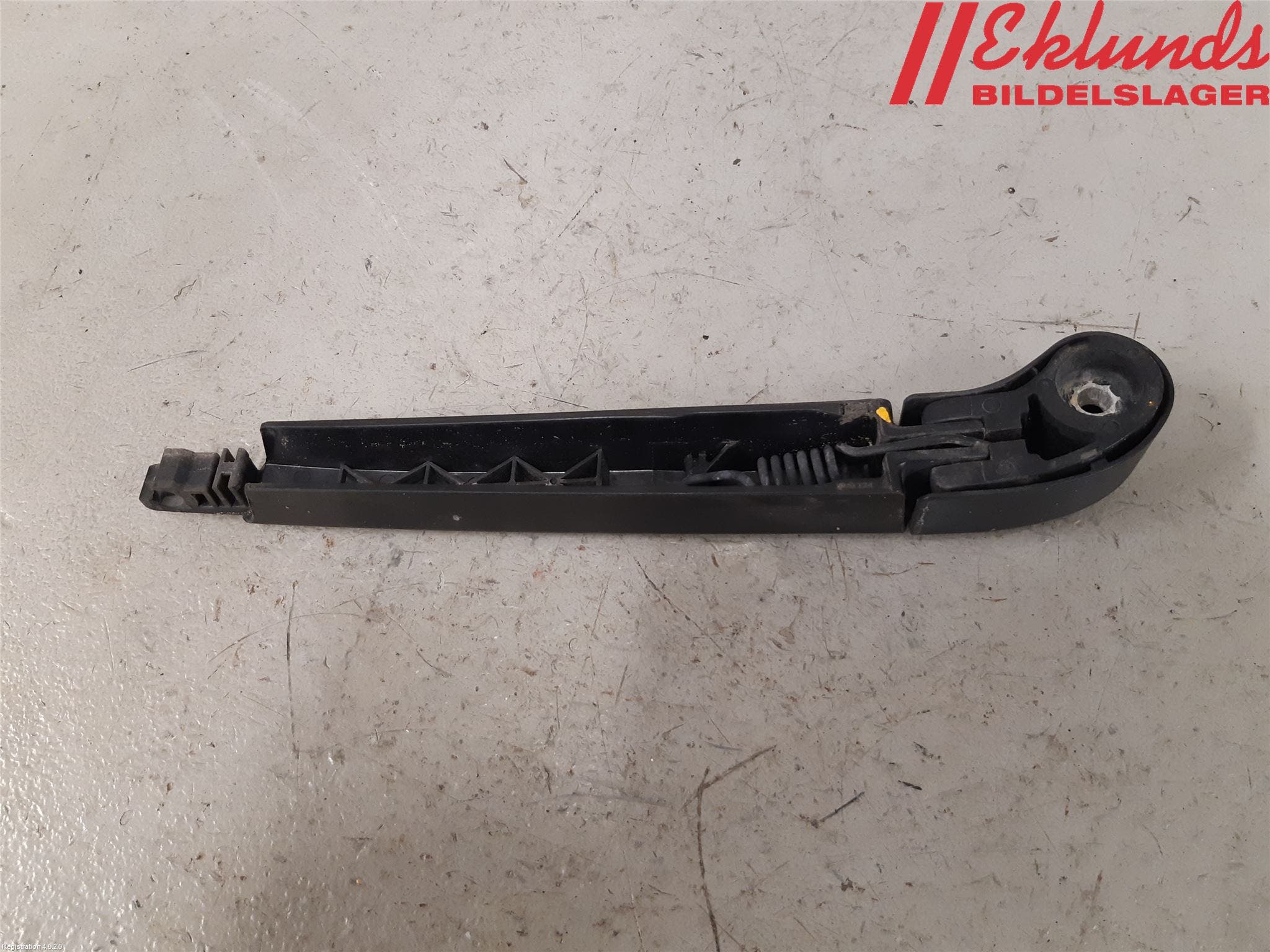 Hyundai i30 GD 13-17 Torkararm-Bakruta