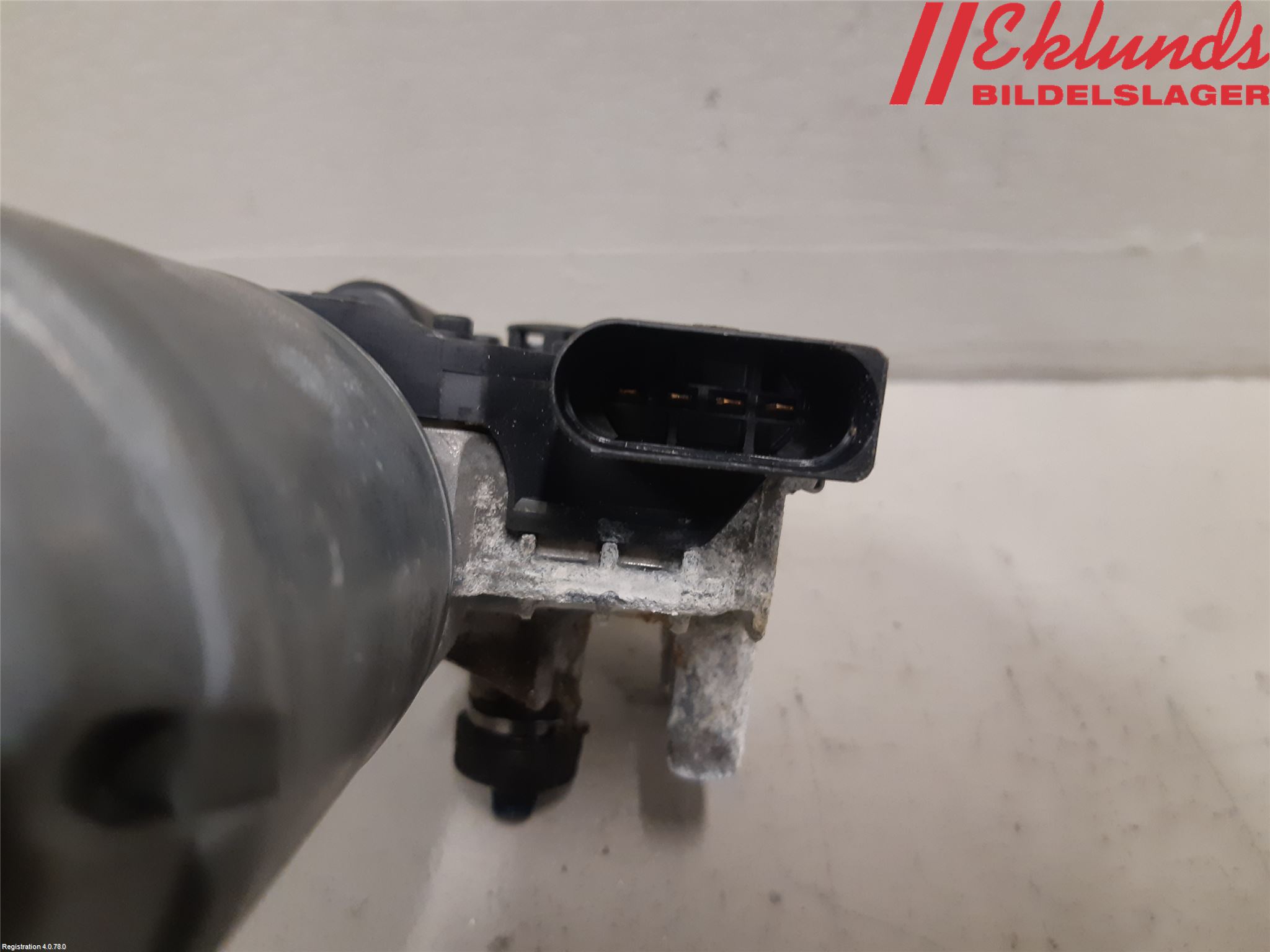 Volvo XC60 09-13 Torkarmotor Vindruta