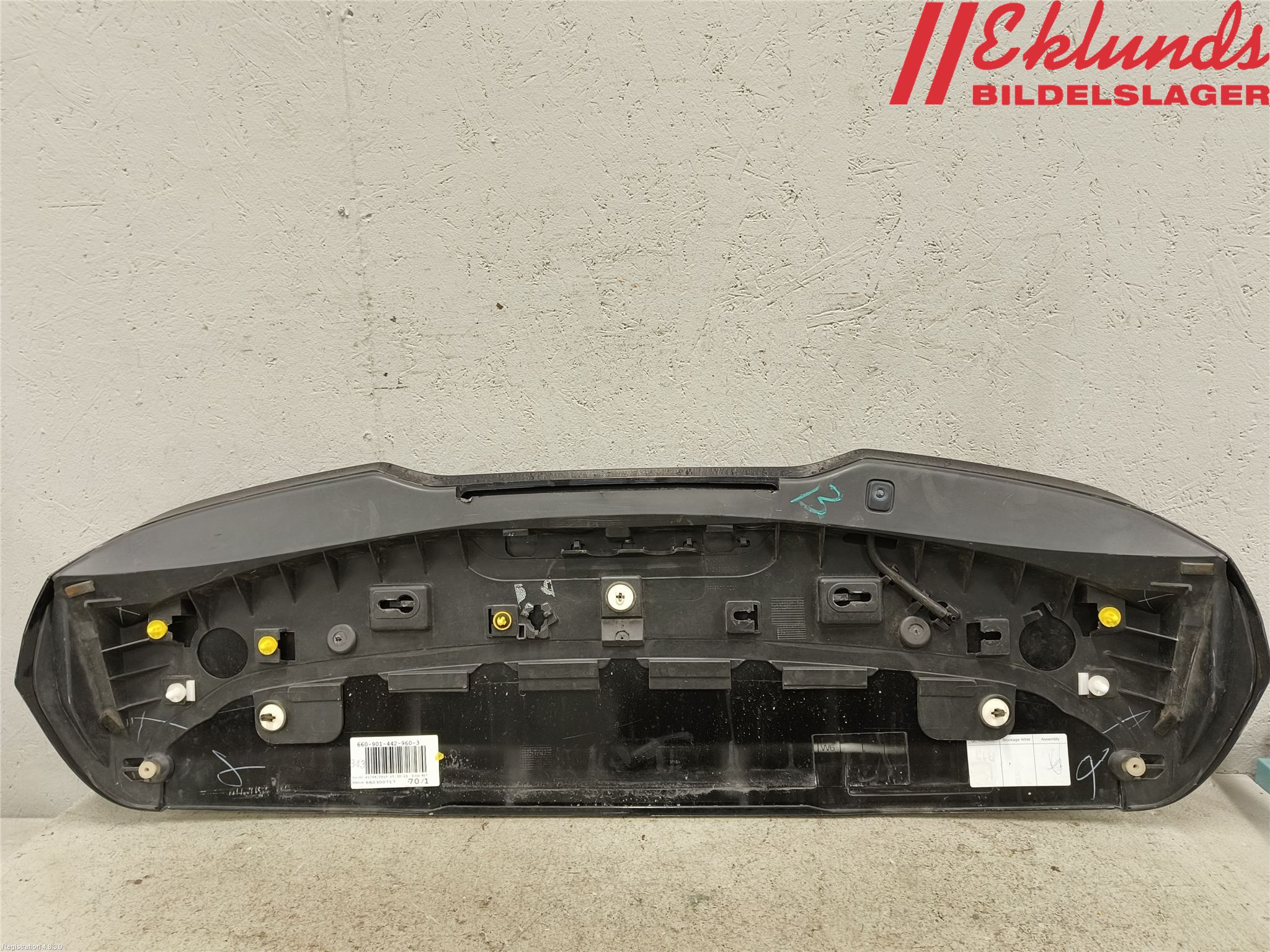 Volvo V40 CROSS COUNTRY 13-19 Spoiler Baklucka