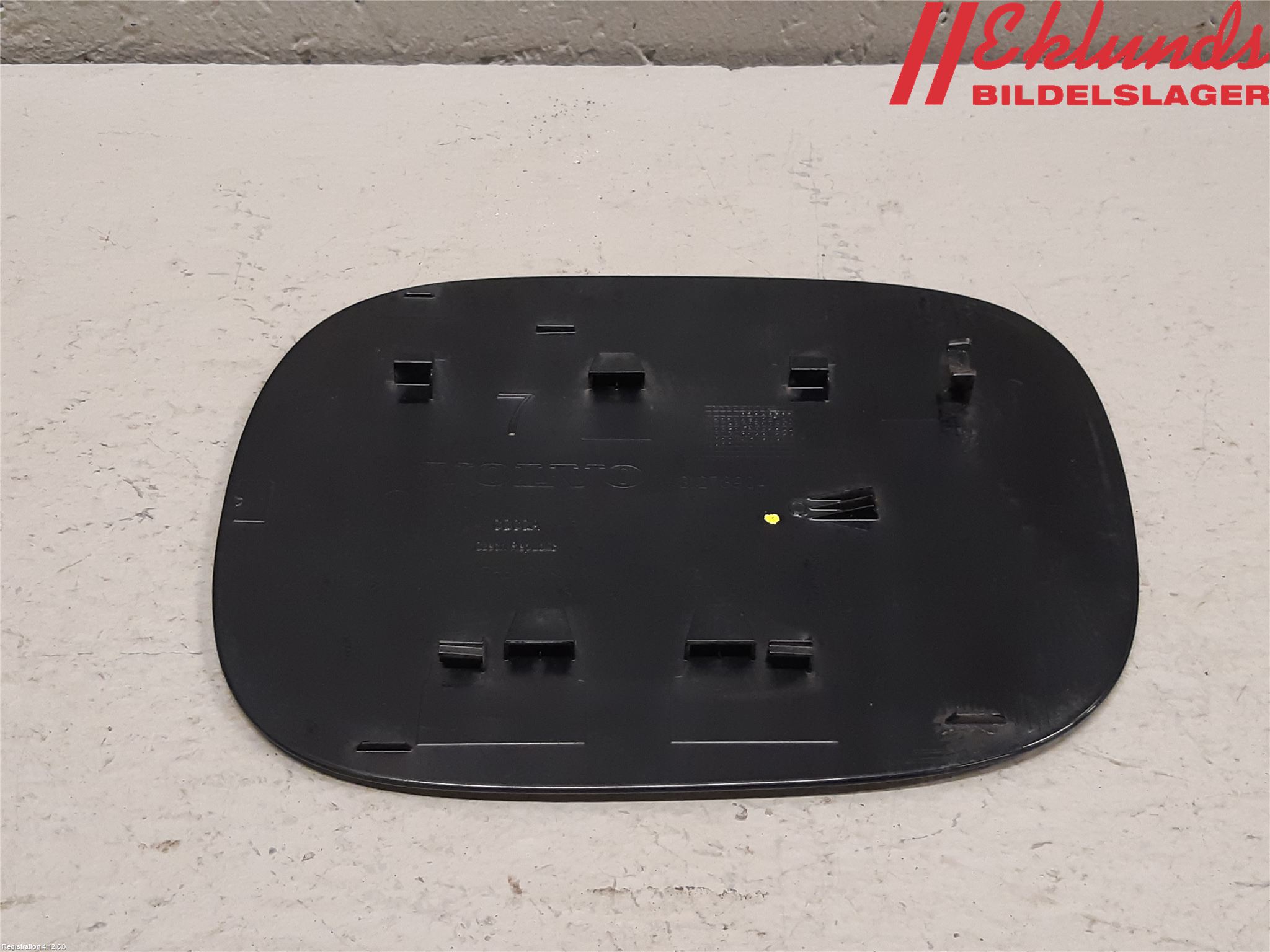 Volvo V70 08-13 Tanklucka