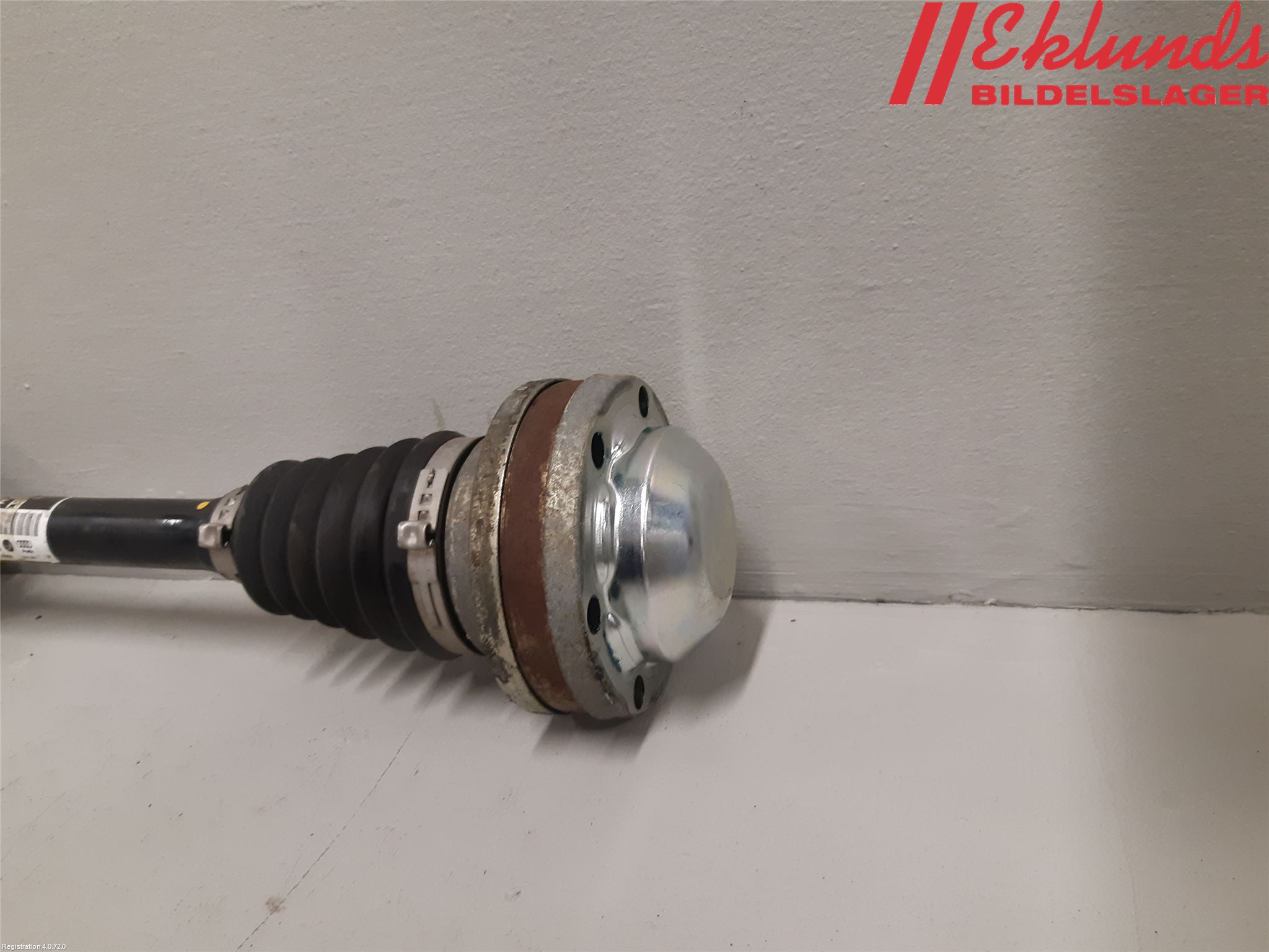 Volkswagen VW GOLF V 04-09 Drivaxel Fram Vänster