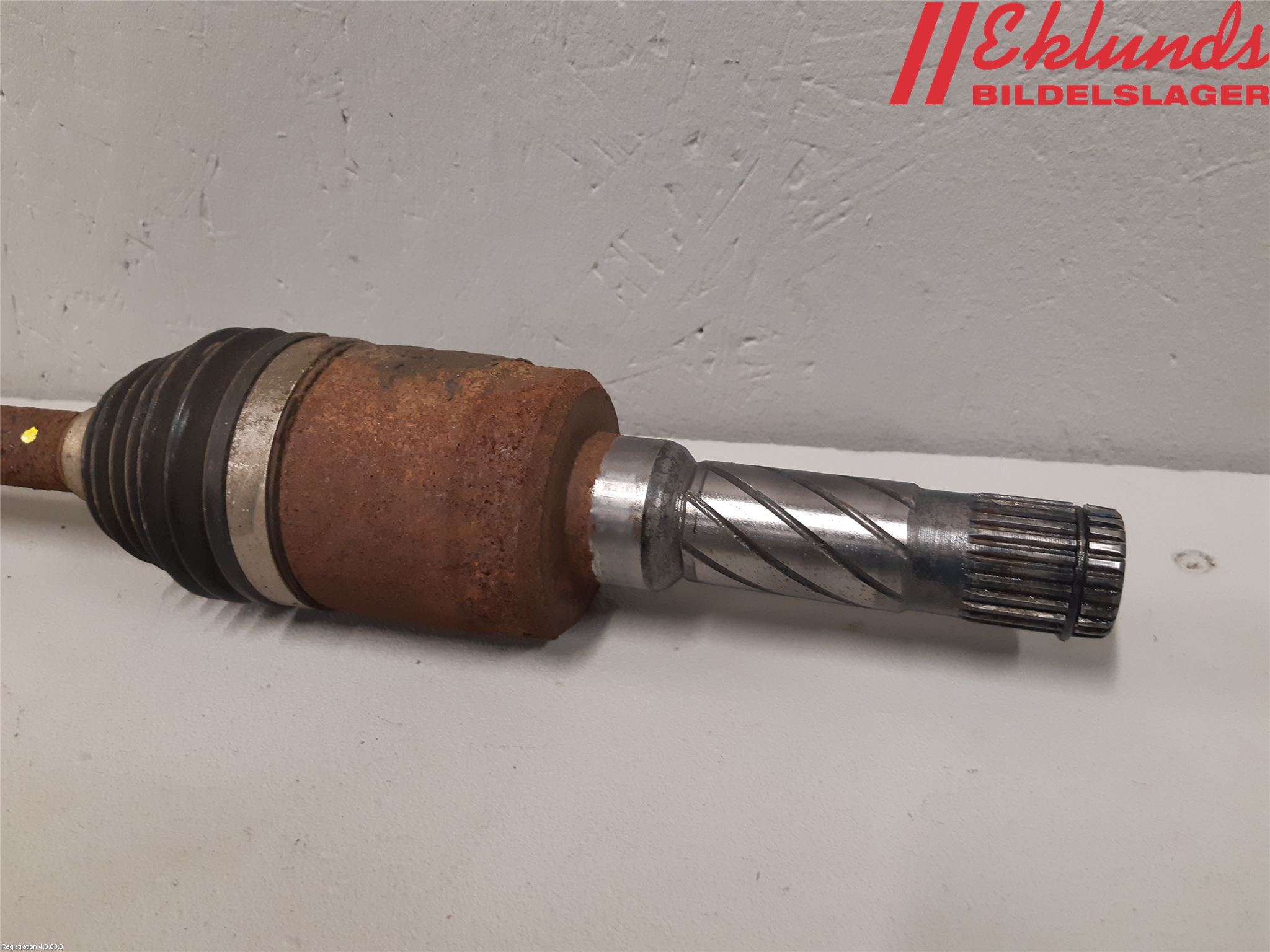 Ford KUGA 13-16 Drivaxel Bak Vä-Hö