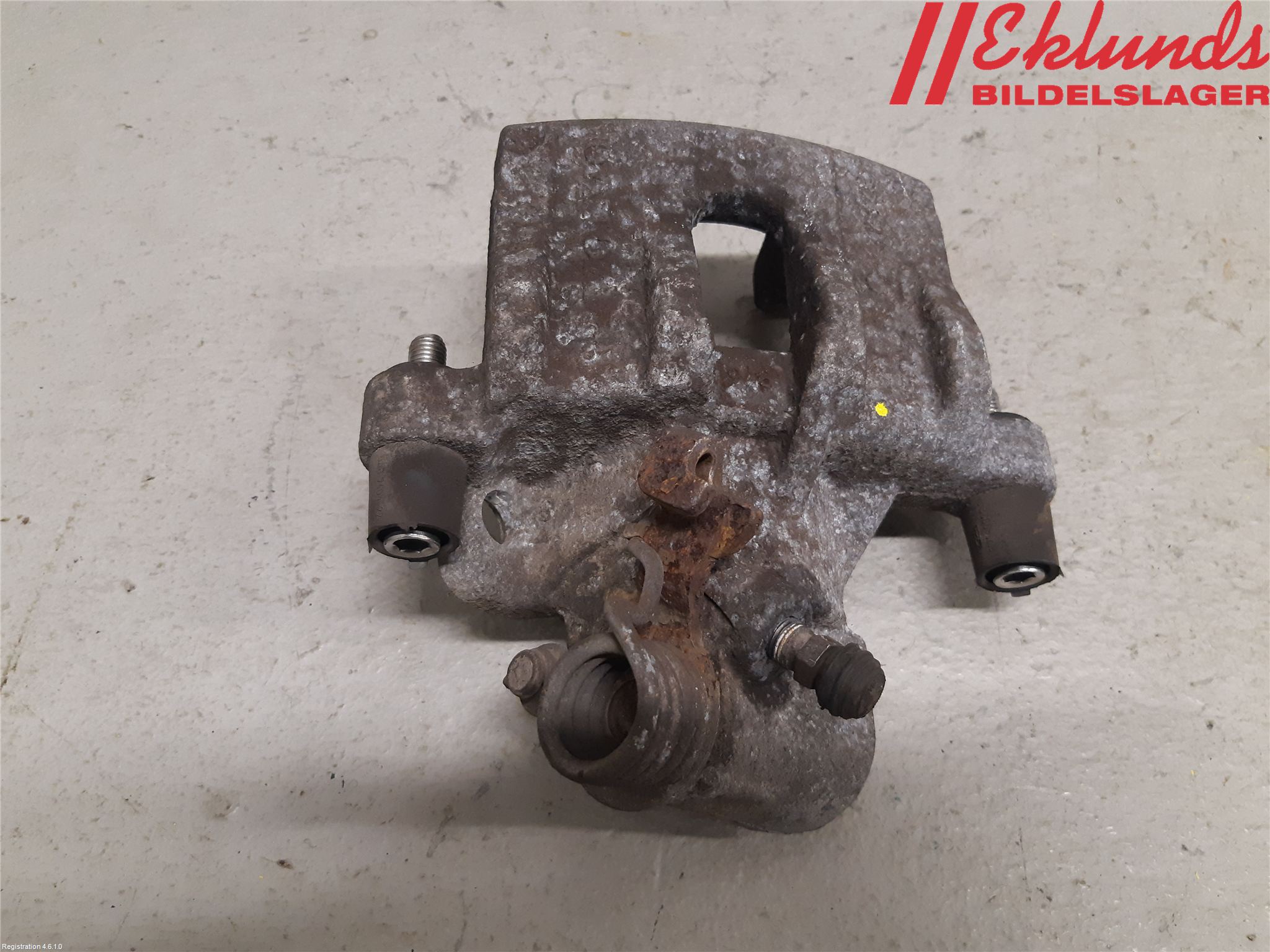 Volvo V40 12-19 Bromsok Bak Höger