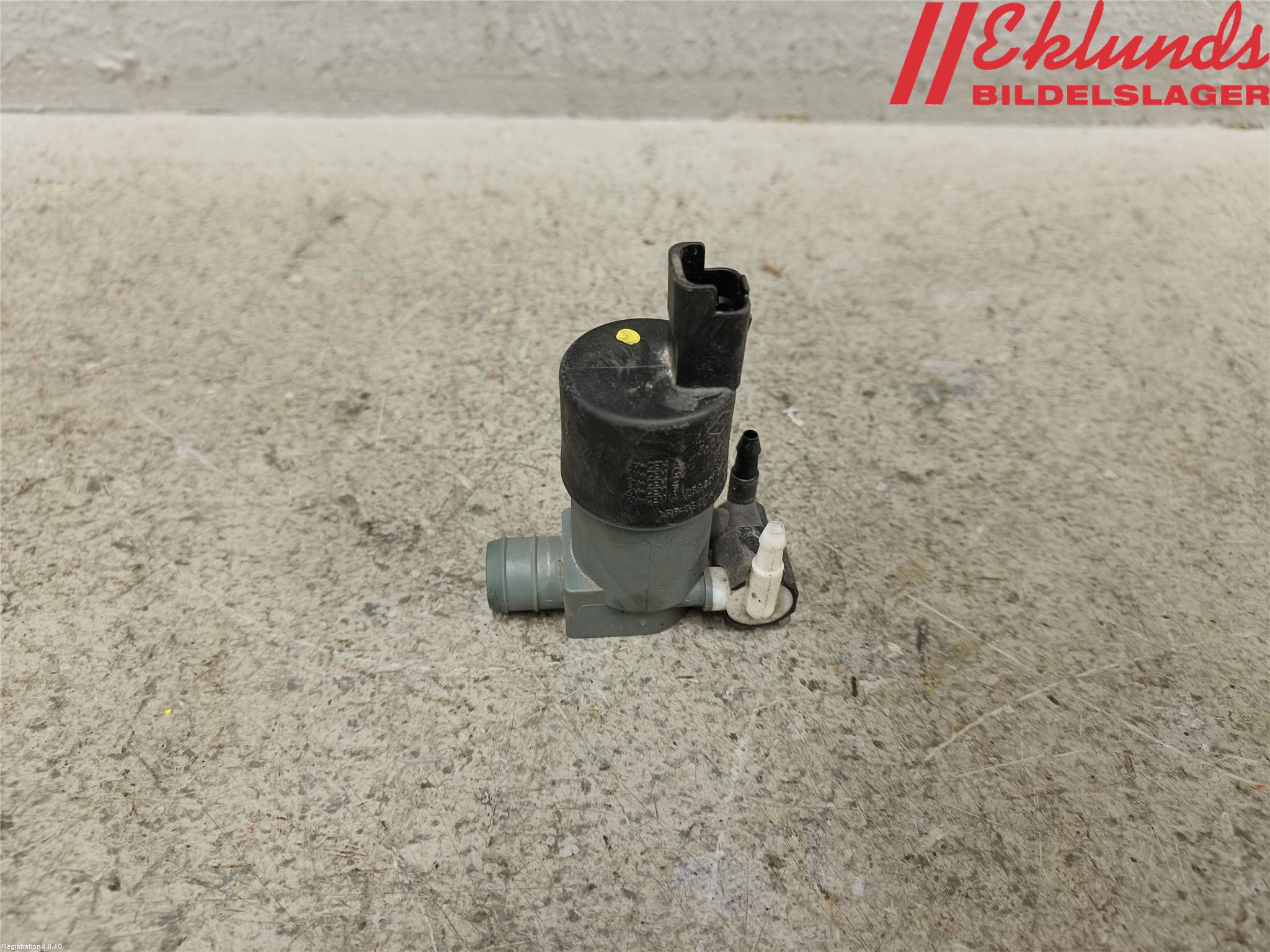 Nissan QASHQAI+2  10-14 Spolarpump Vindruta