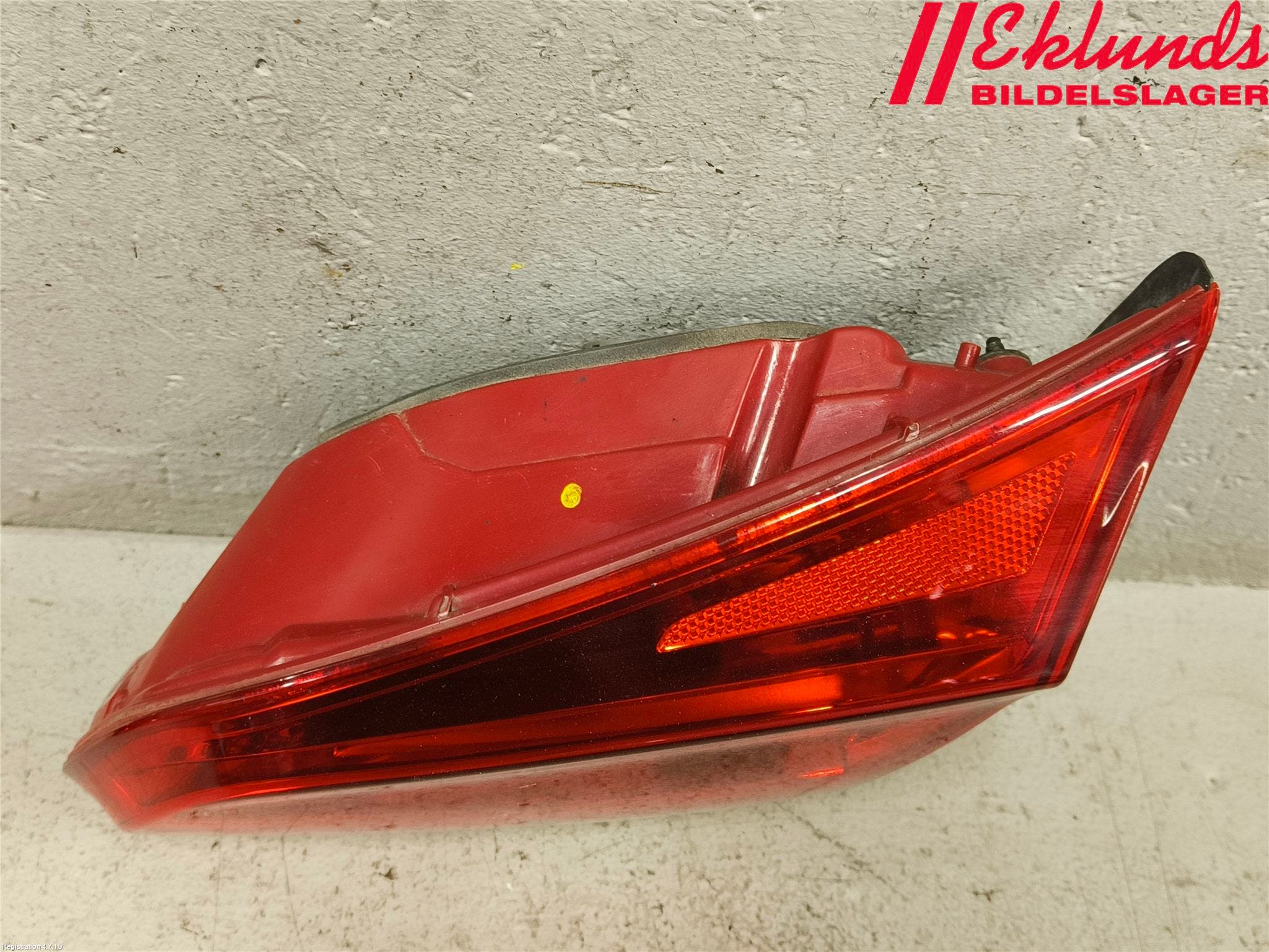 Kia CEED 12-18 Bakljus Lucka Hö