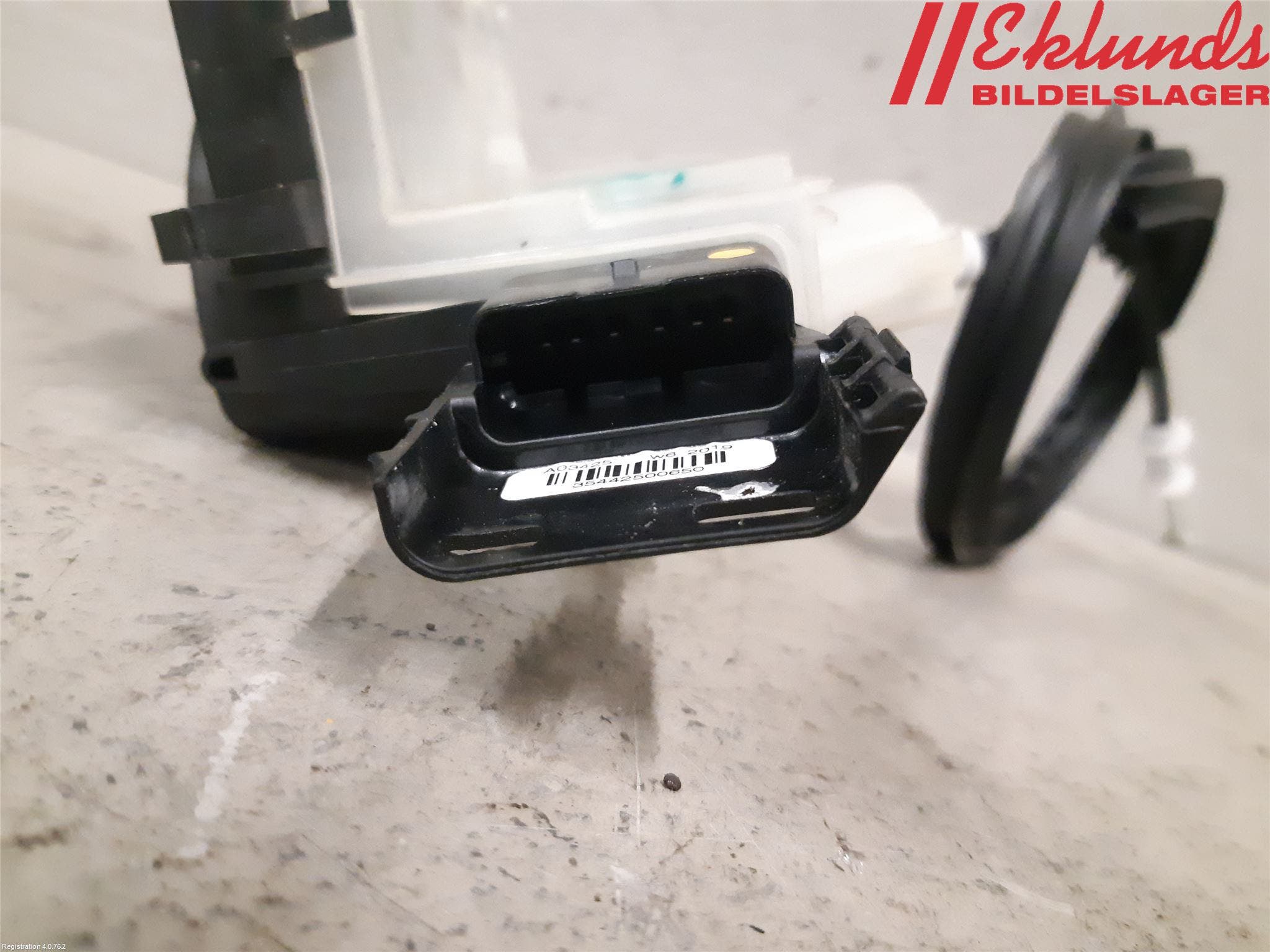 Citroen C3 AIRCROSS 18-23 Låskista-Dörrlås