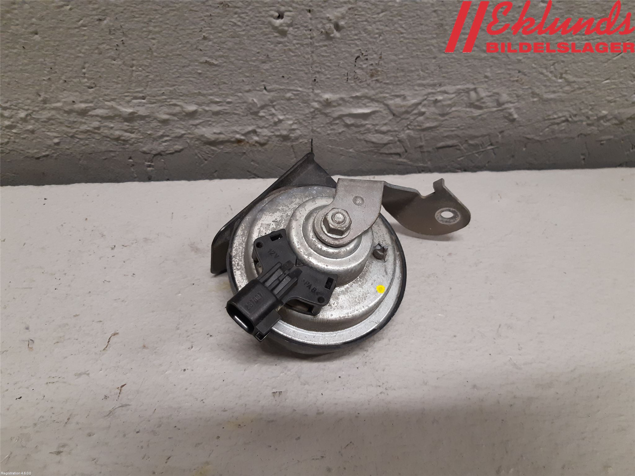 Volvo V40 CROSS COUNTRY 13-19 Signalhorn