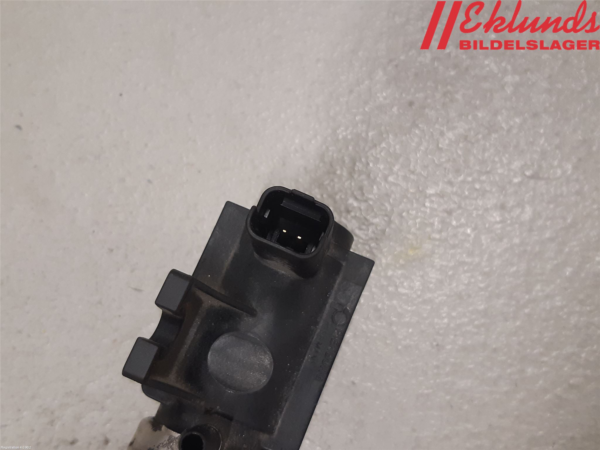 Ford FOCUS 11-14 Vakuumventil