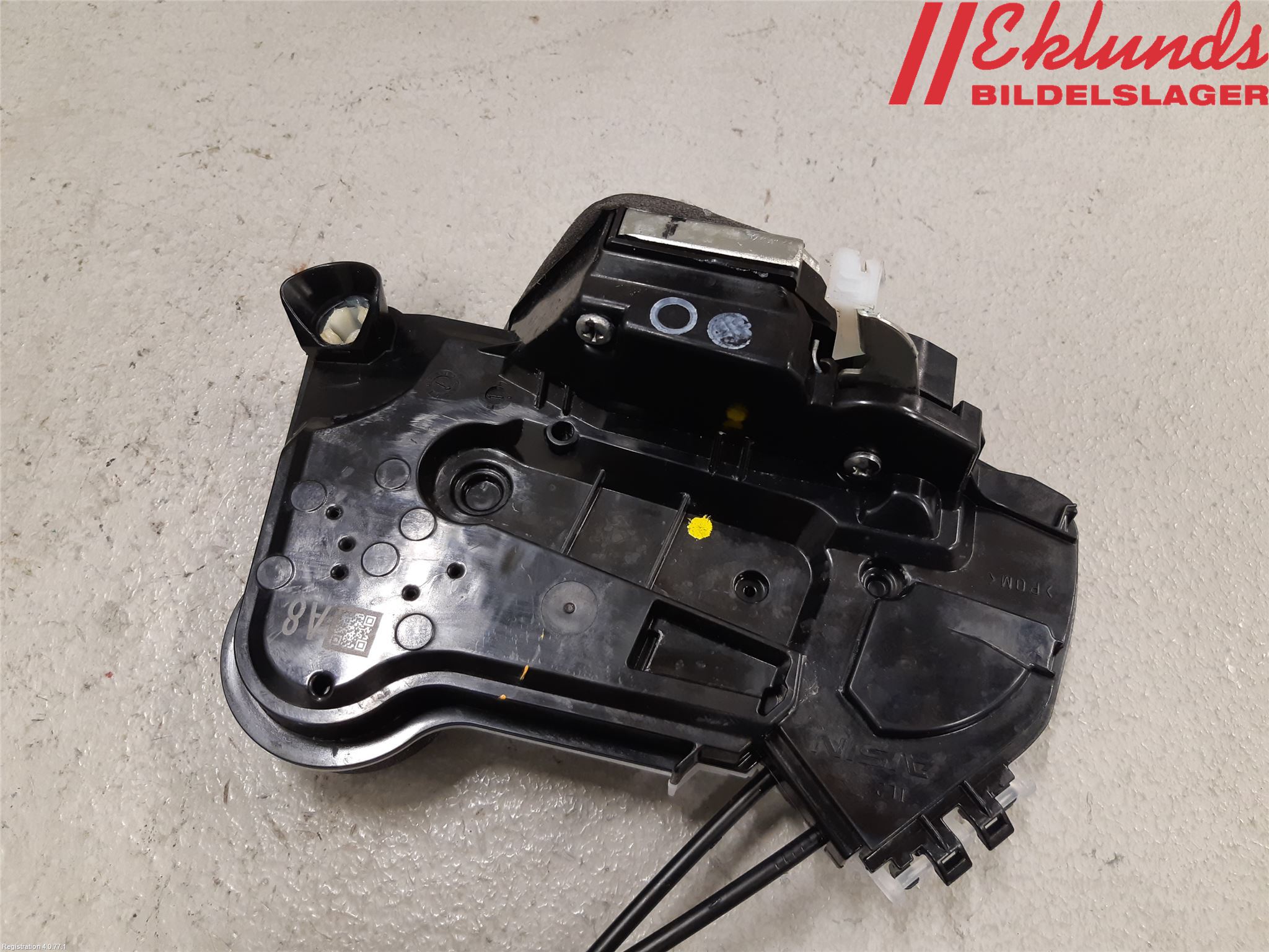 Toyota COROLLA 19- Låskista-Dörrlås