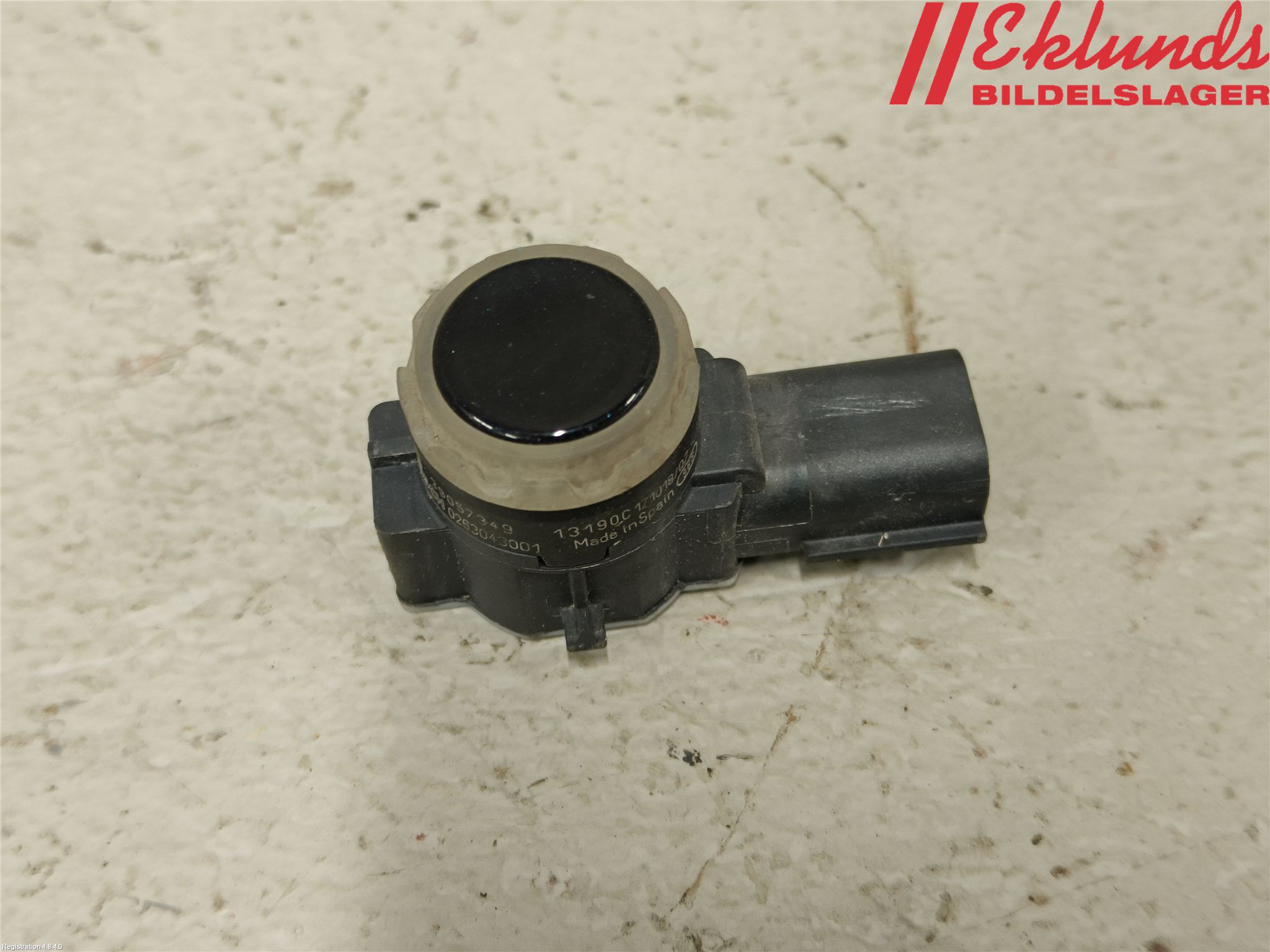 Opel INSIGNIA 17- Parkeringshjälp Frontsensor