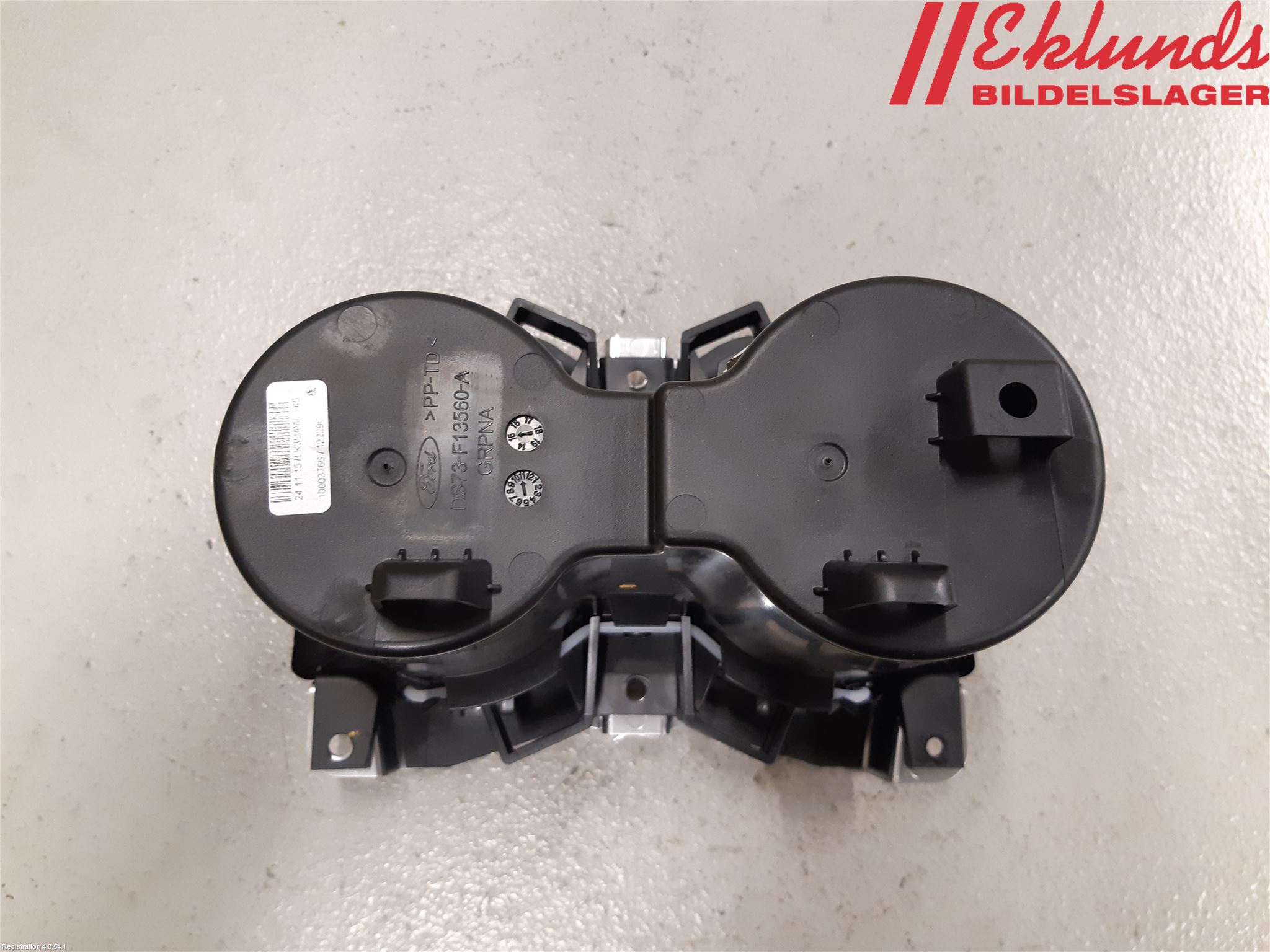 Ford MONDEO 15-22 Mugghållare