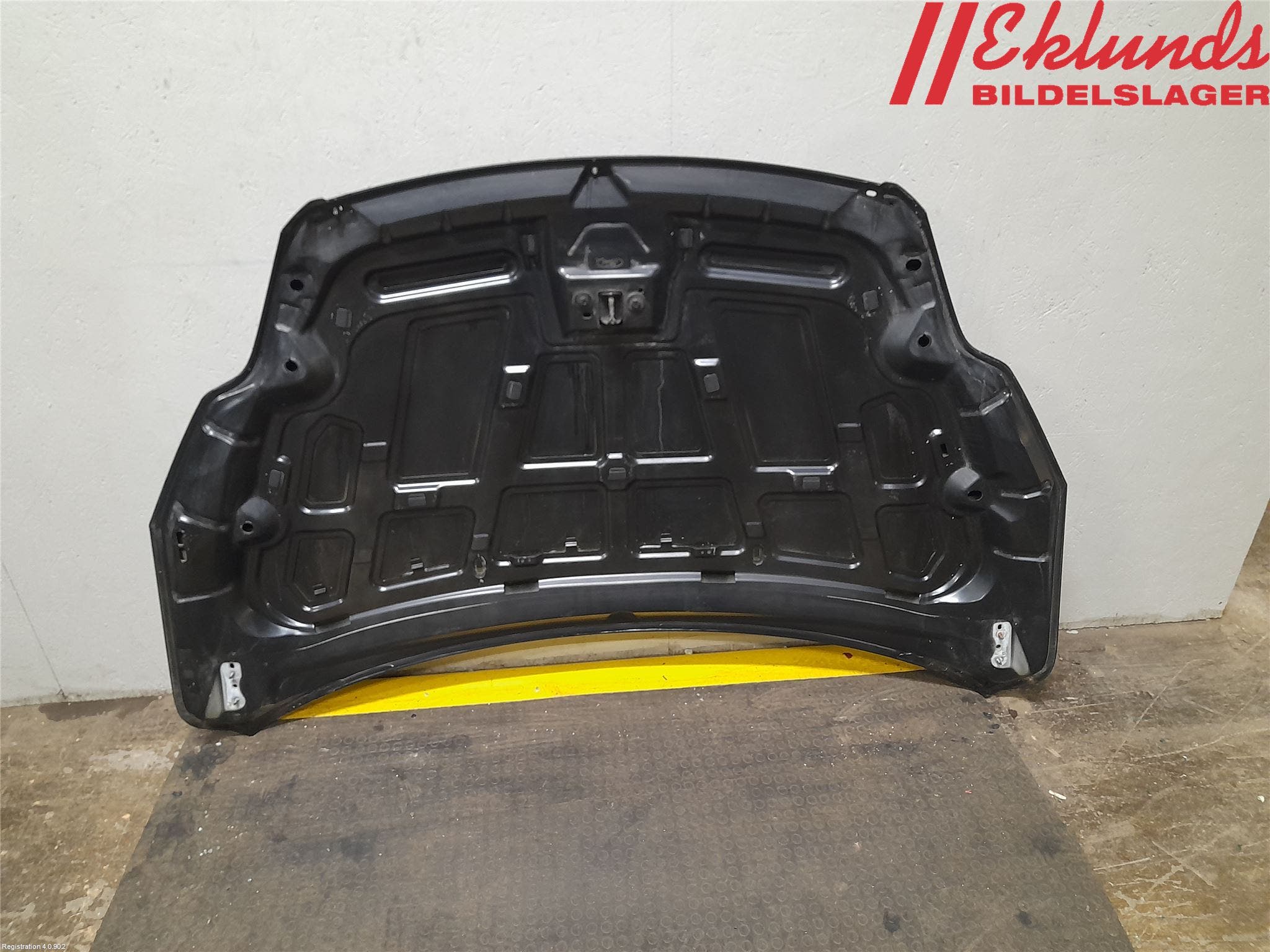 Ford FOCUS 08-11 Huv Fram