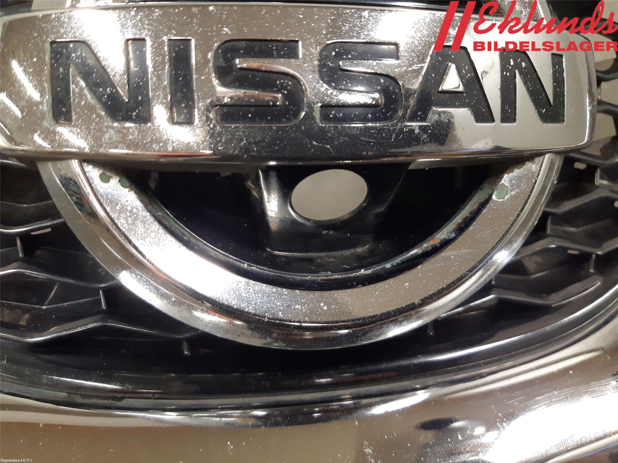 Nissan QASHQAI 14-17 Grill Komp