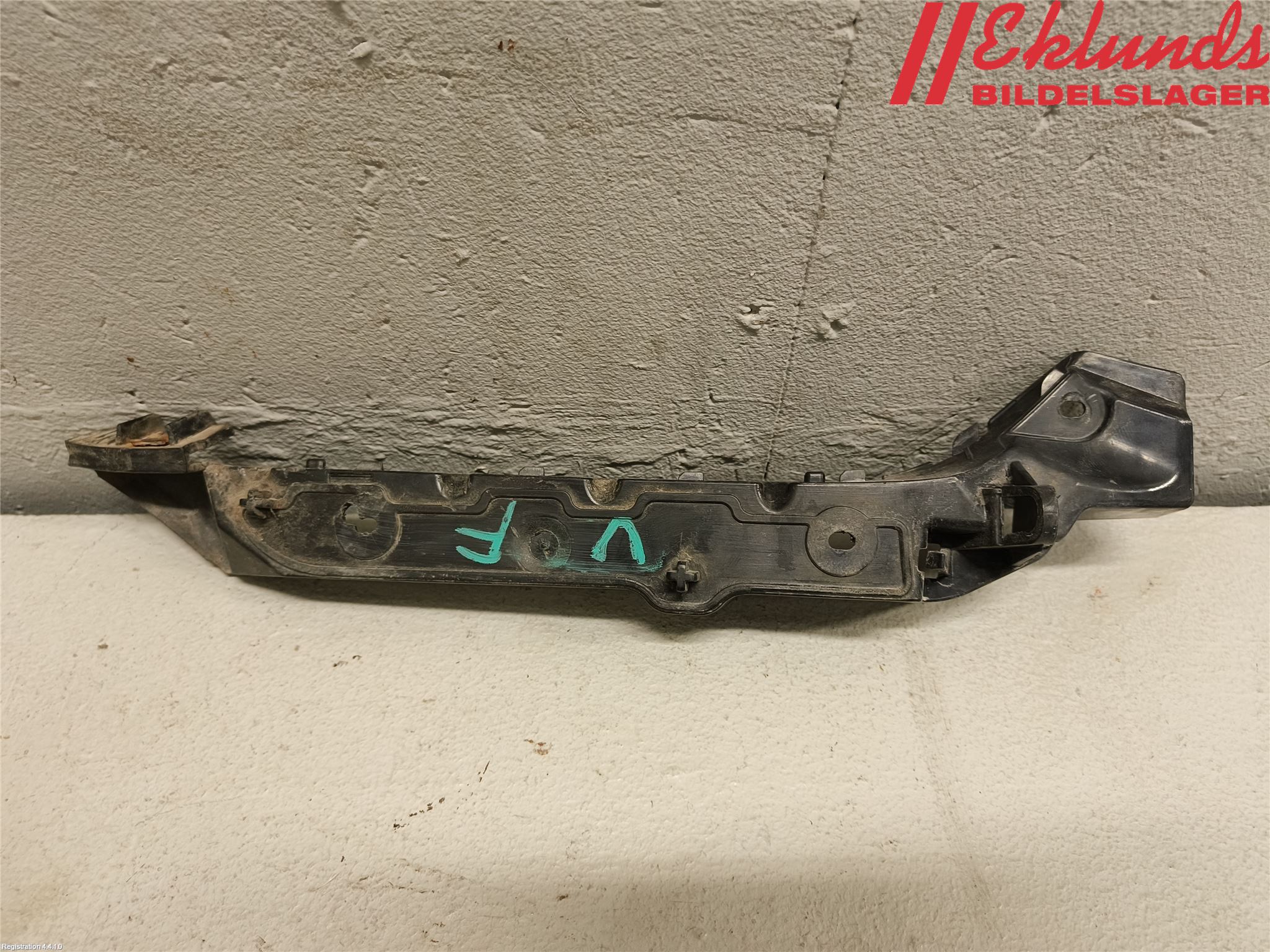 Saab 9-3 VER2/VER3 08-15 Stötfångarfäste Fram Vä