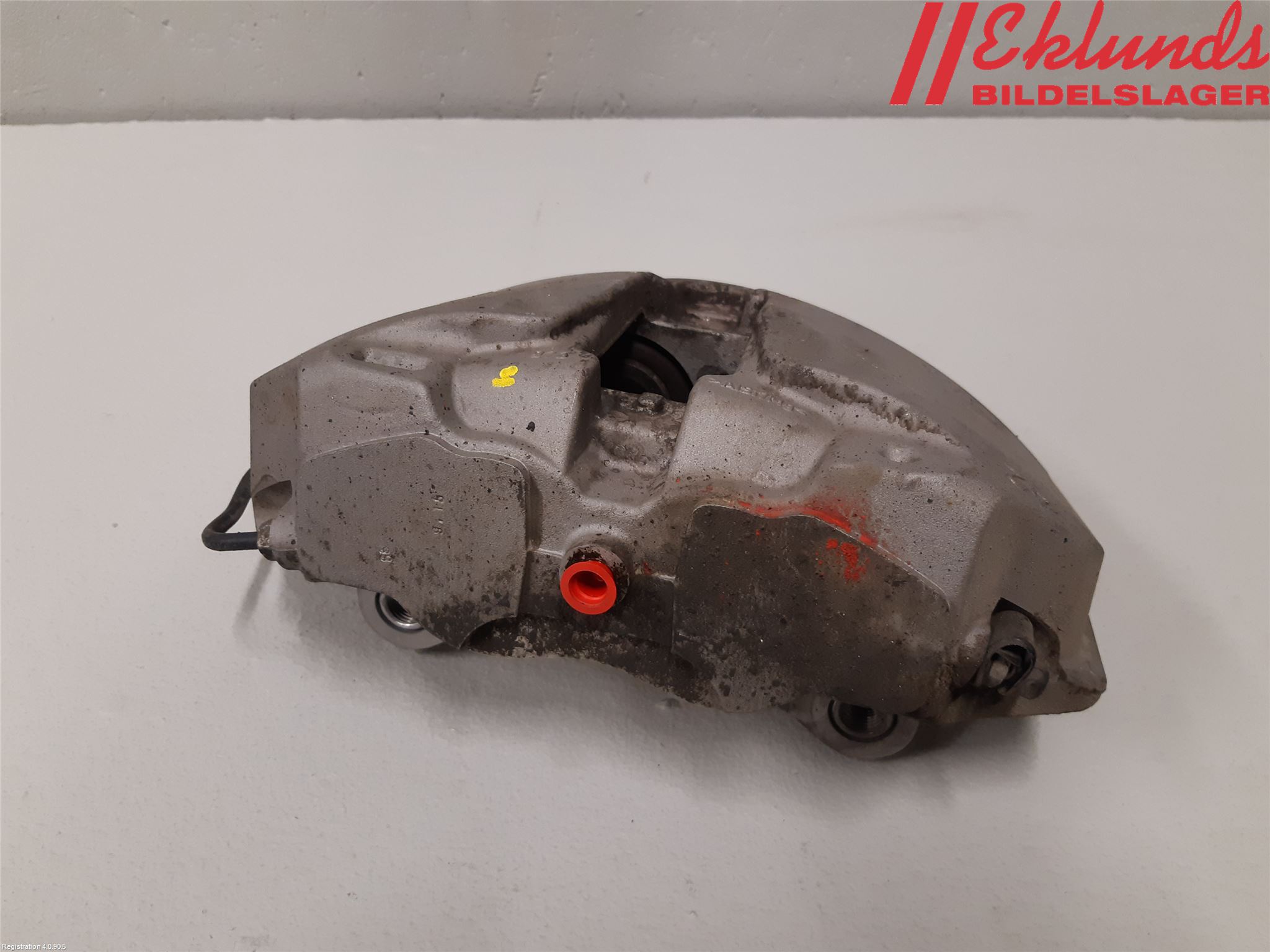 Audi A6 F2/C8 19- Bromsok Fram Vänster