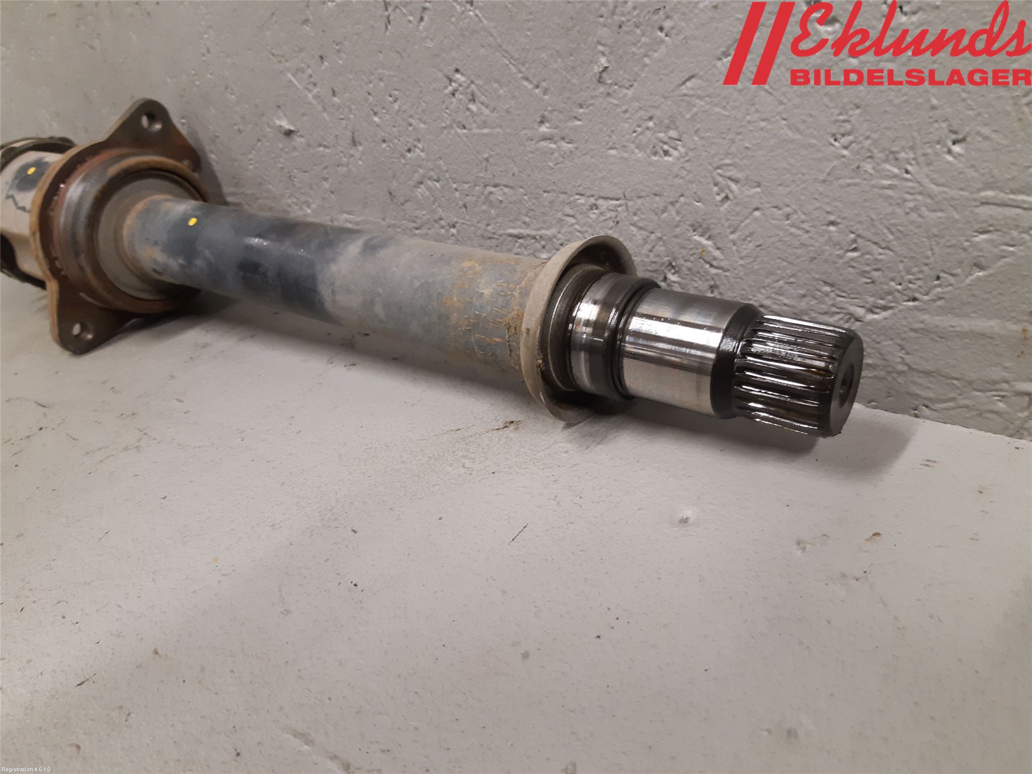 Toyota AVENSIS 09-15 Drivaxel Fram Höger