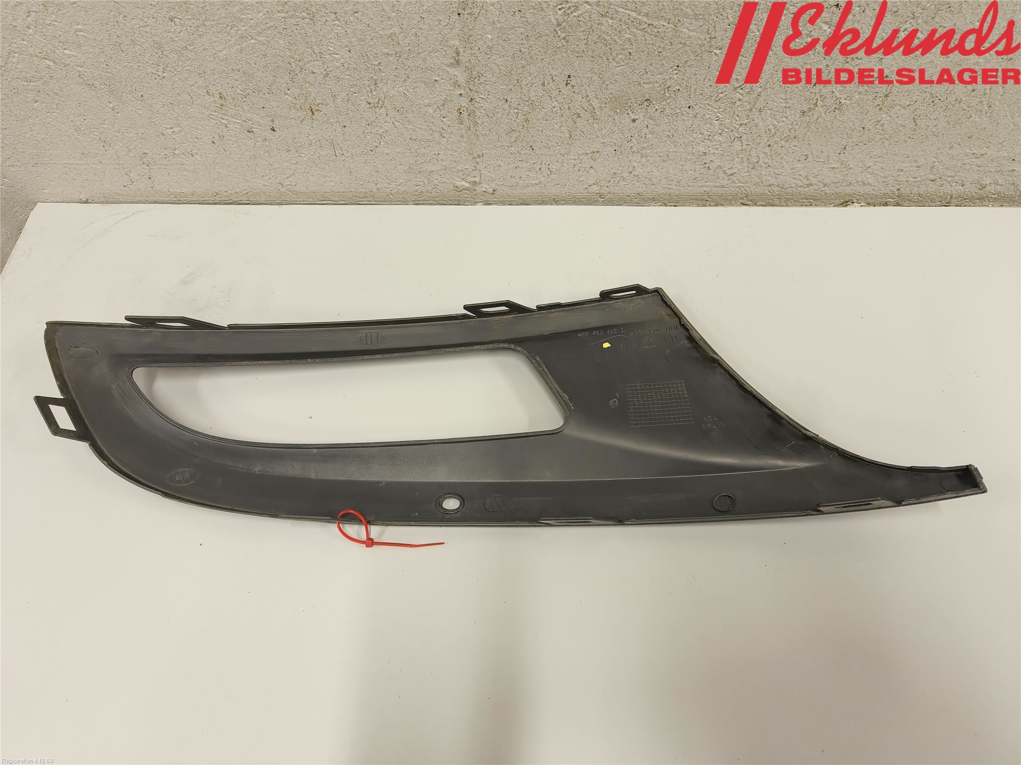 Volkswagen VW POLO 10-17 Dimljussarg Fram
