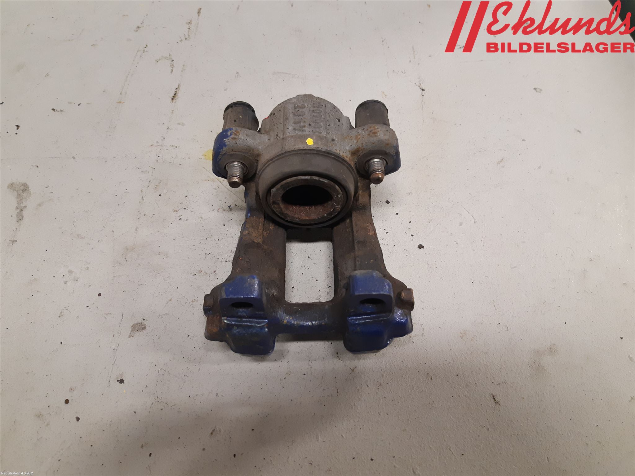 BMW 3 F30/F31/F80 12-19 Bromsok Bak Vänster