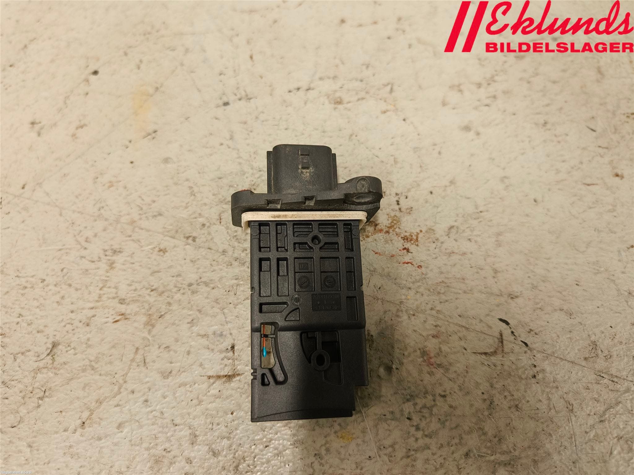 Renault TRAFIC/E-TECH 15- Injluftmassamätare