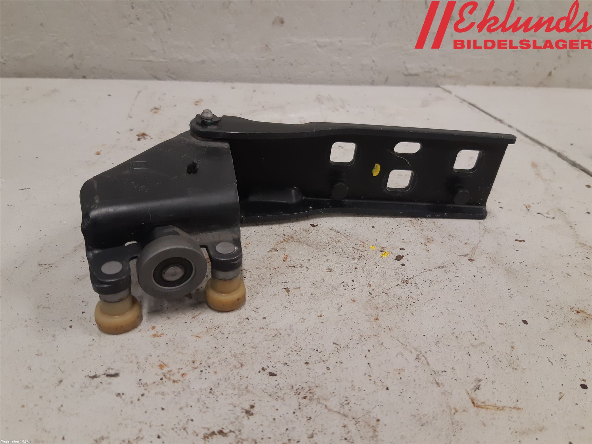 Renault TRAFIC/E-TECH 15- Skjutdörr Gångjärn-Rullar