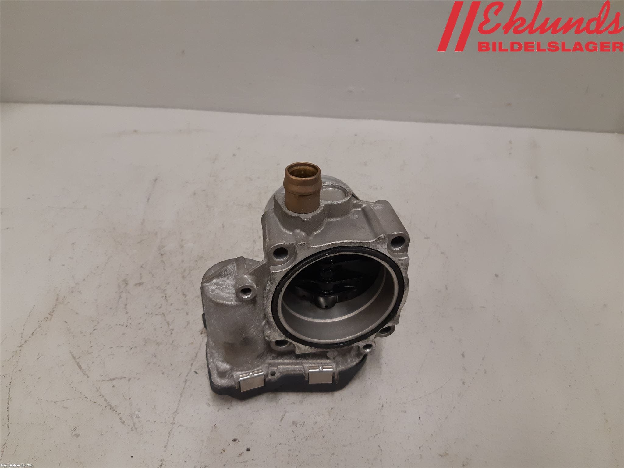 BMW 3 F30/F31/F80 12-19 Injspjällhus