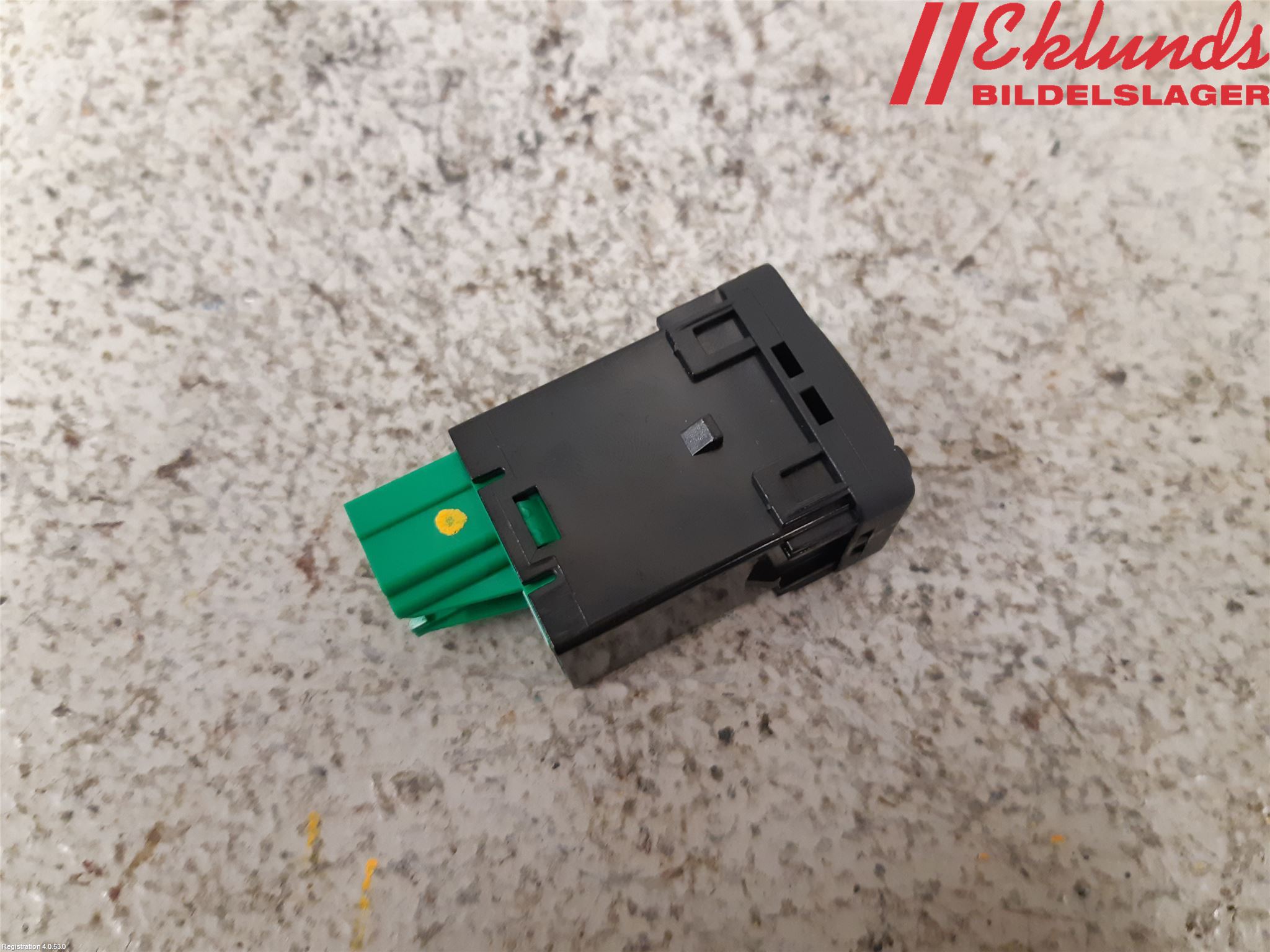 Nissan LEAF 11-17 Strömställare Övrigt