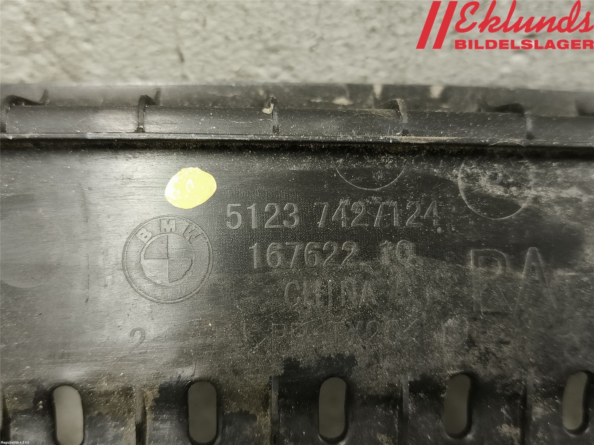 BMW X1 F48 15-22 Torpedplåt-Torpedplast