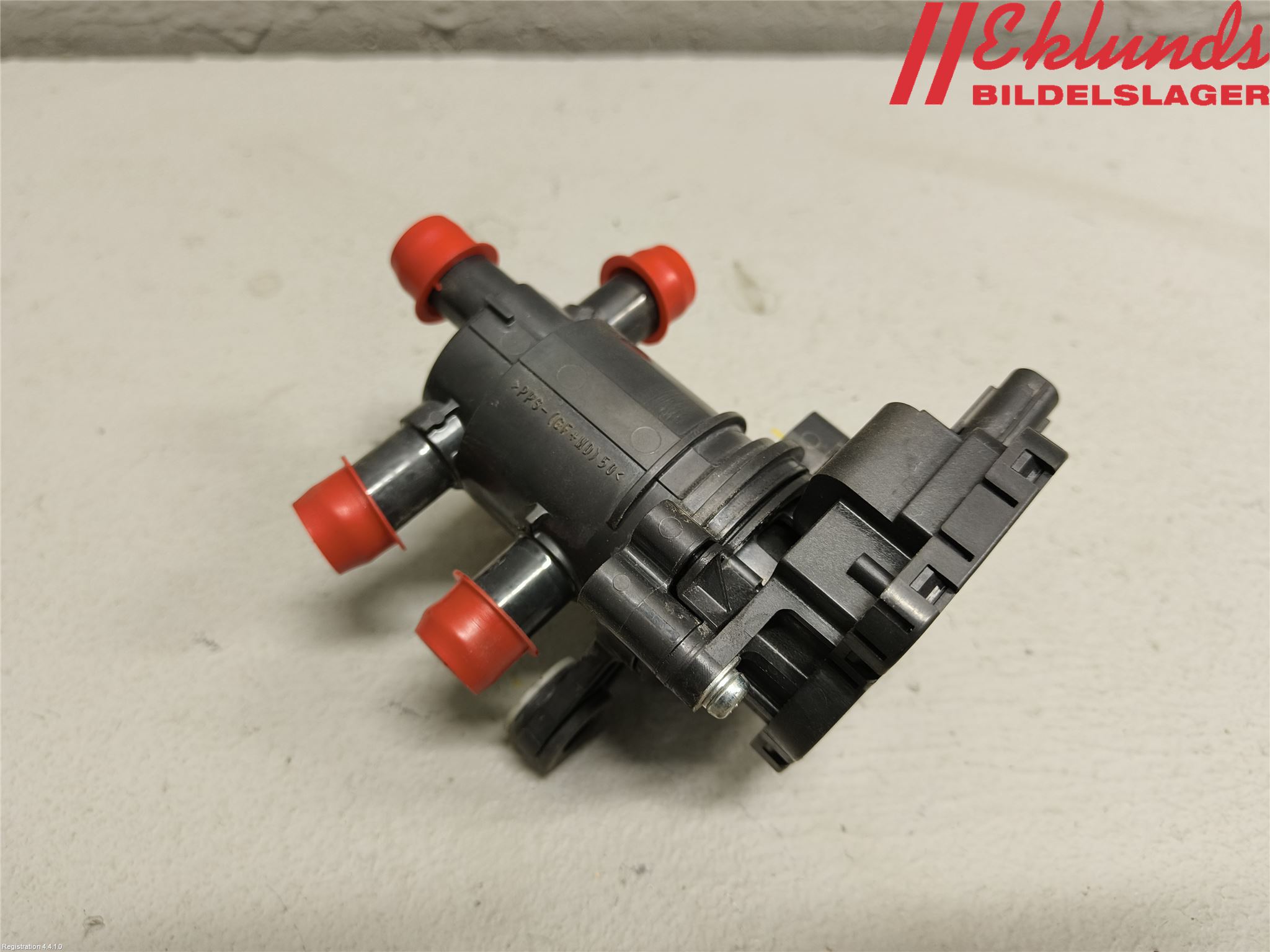 Toyota bZ4X EA10 22- Värme Cirkulationspump