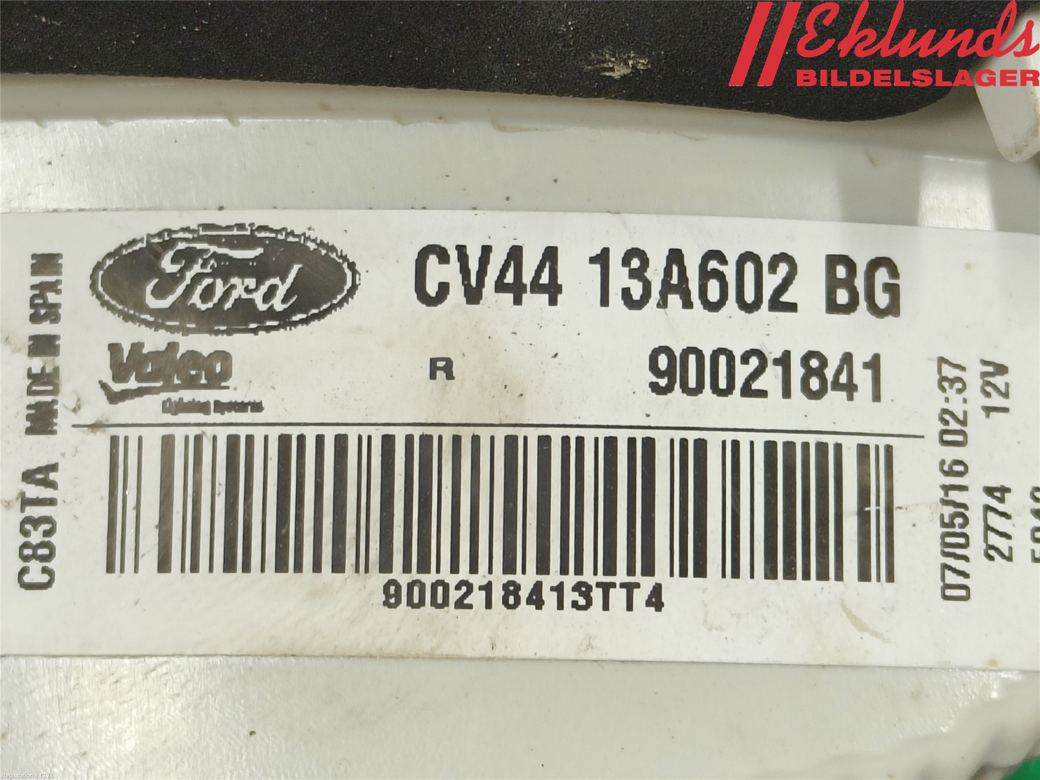 Ford KUGA 13-16 Bakljus Lucka Hö