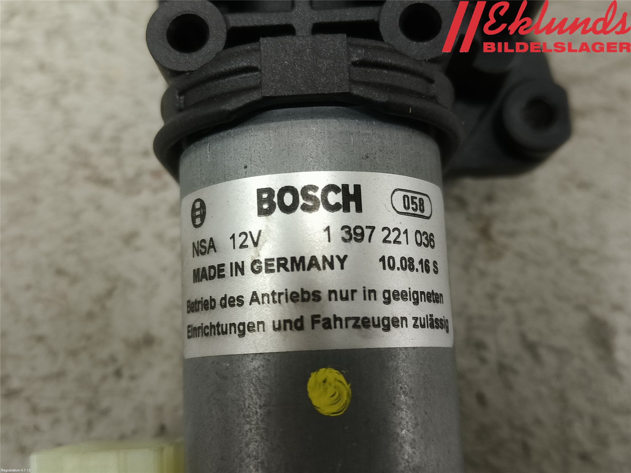 Audi A4/S4 B9 16-19 Bakluckeöppnare Automatisk