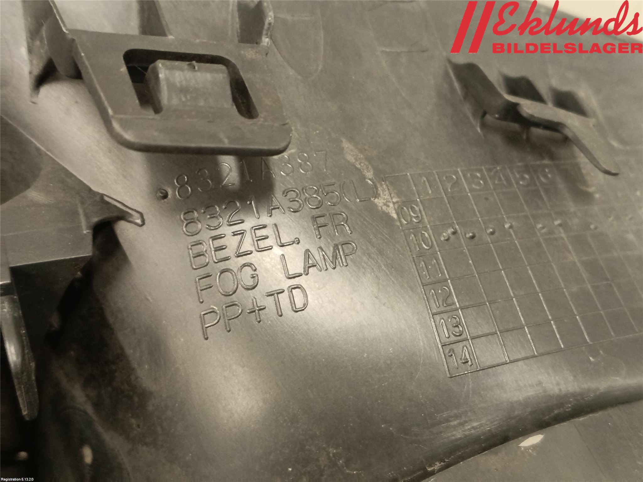 Mitsubishi ASX 10-22 Dimljussarg Fram