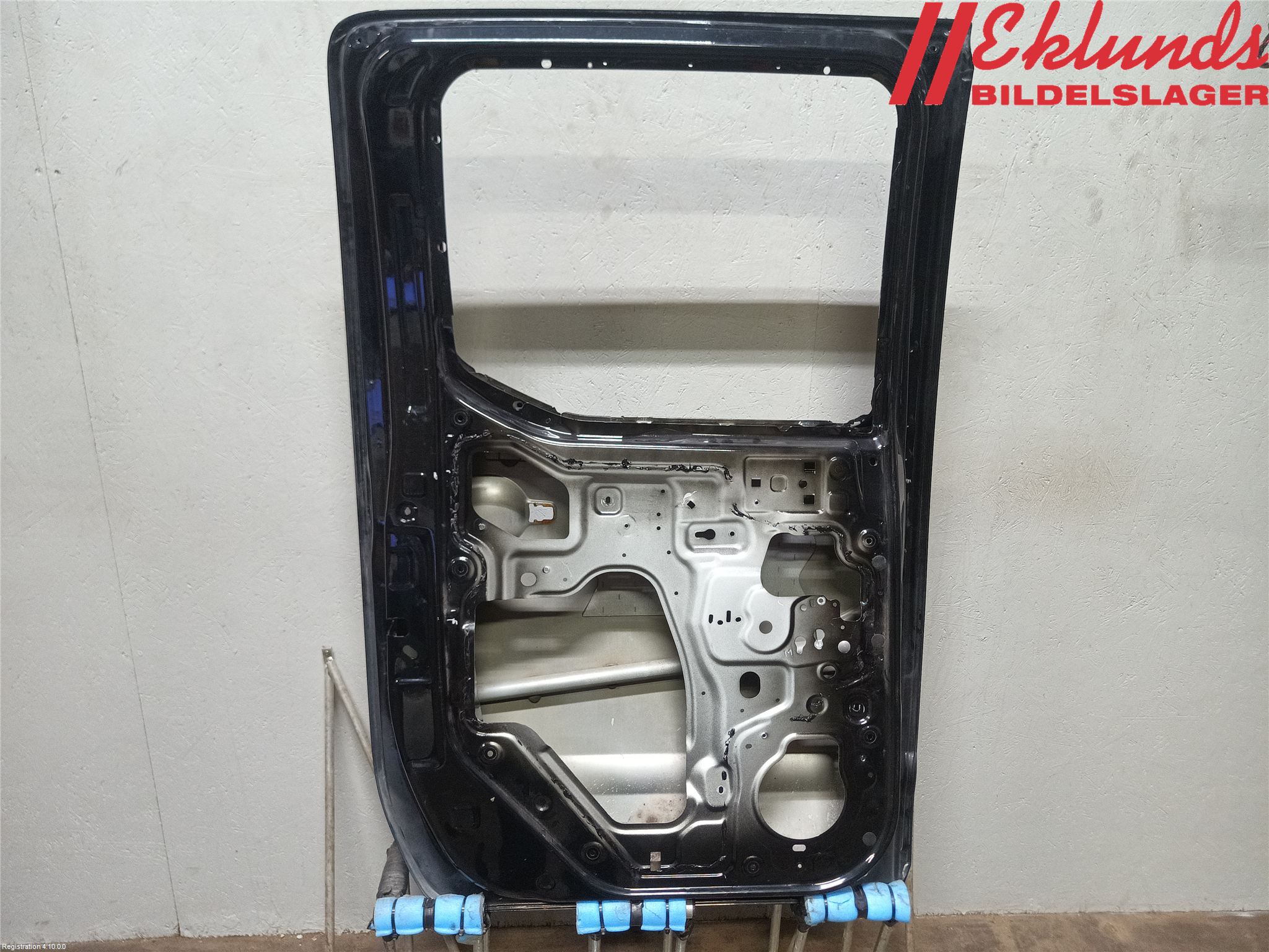 Nissan NAVARA 05-16 Dörr Bak Vänster