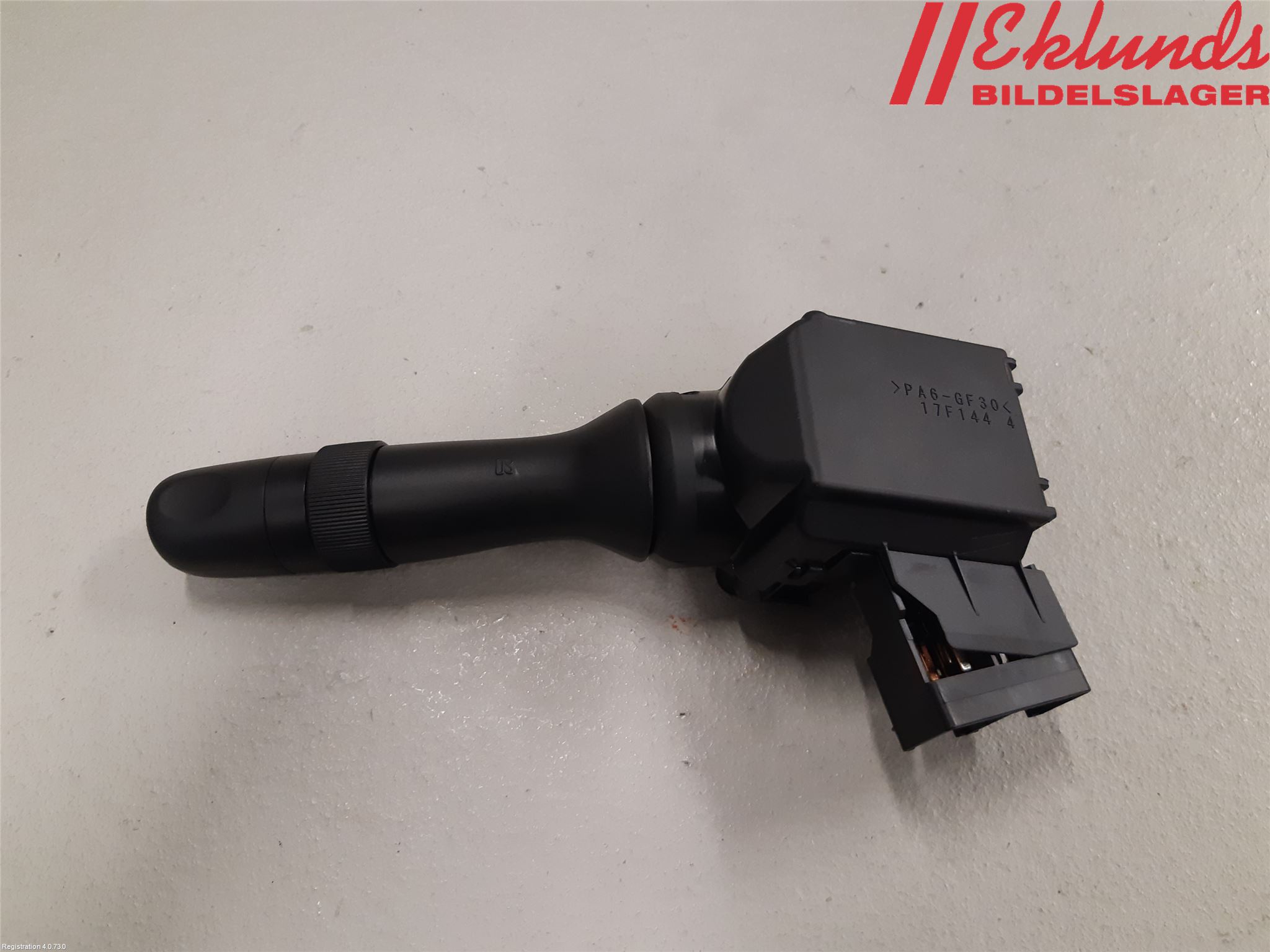 Toyota YARIS XP130 15-20 Spak Torkar-Spolomk