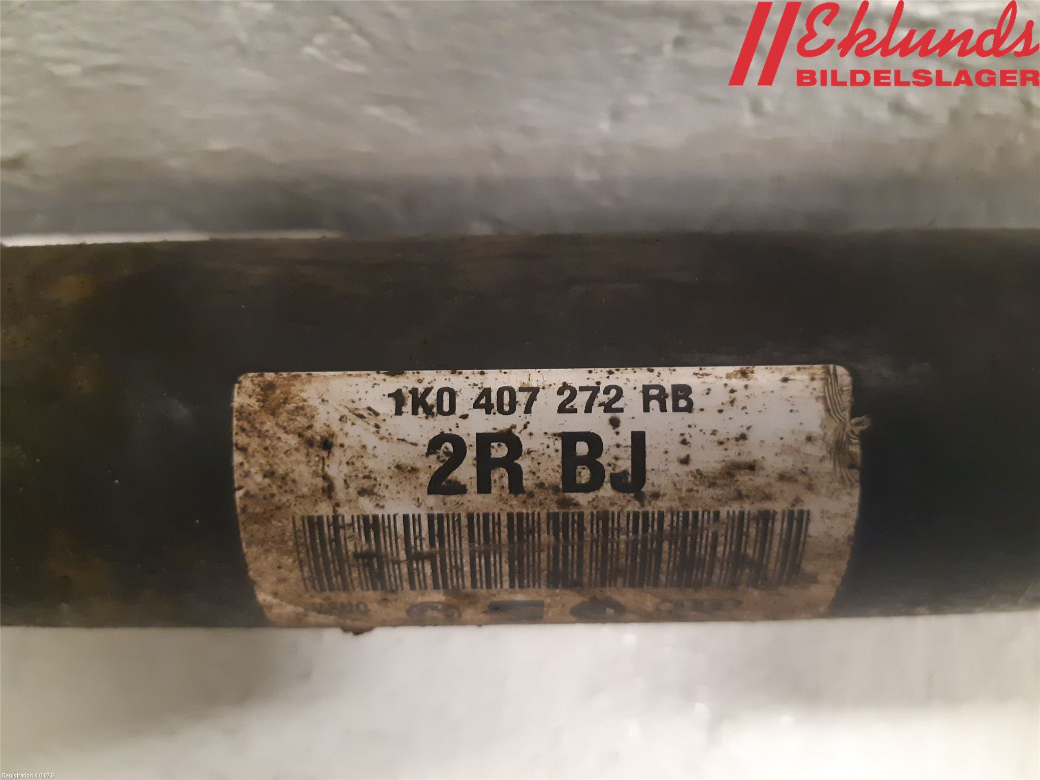 Volkswagen VW PASSAT 11-14 Drivaxel Fram Höger