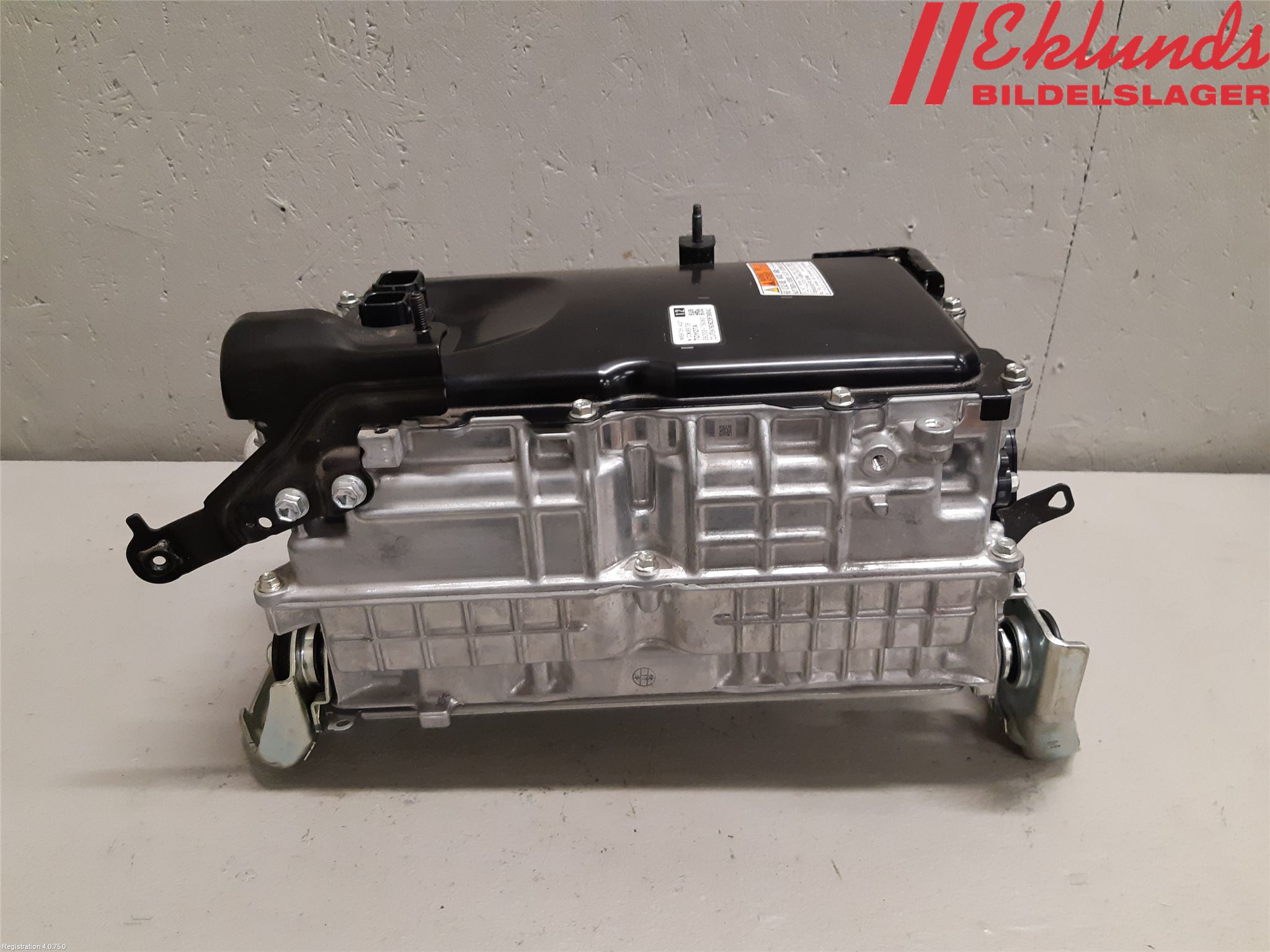 Toyota COROLLA 19- Inverter Hybrid